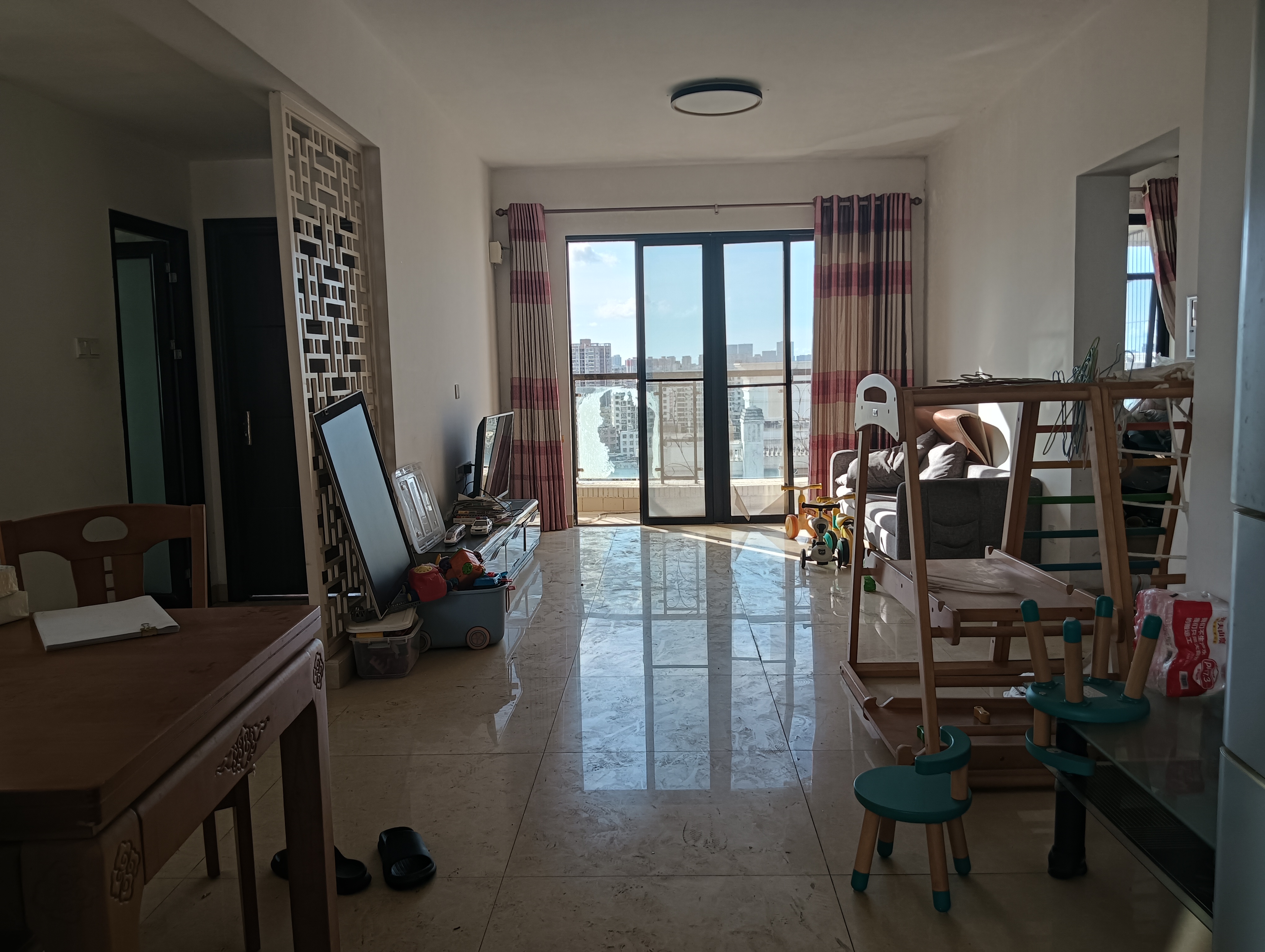 滨江帝景一期 4室2厅2卫 3000.0元/月 滨江帝景一期 4室2厅2卫 3000.0元/月室内图