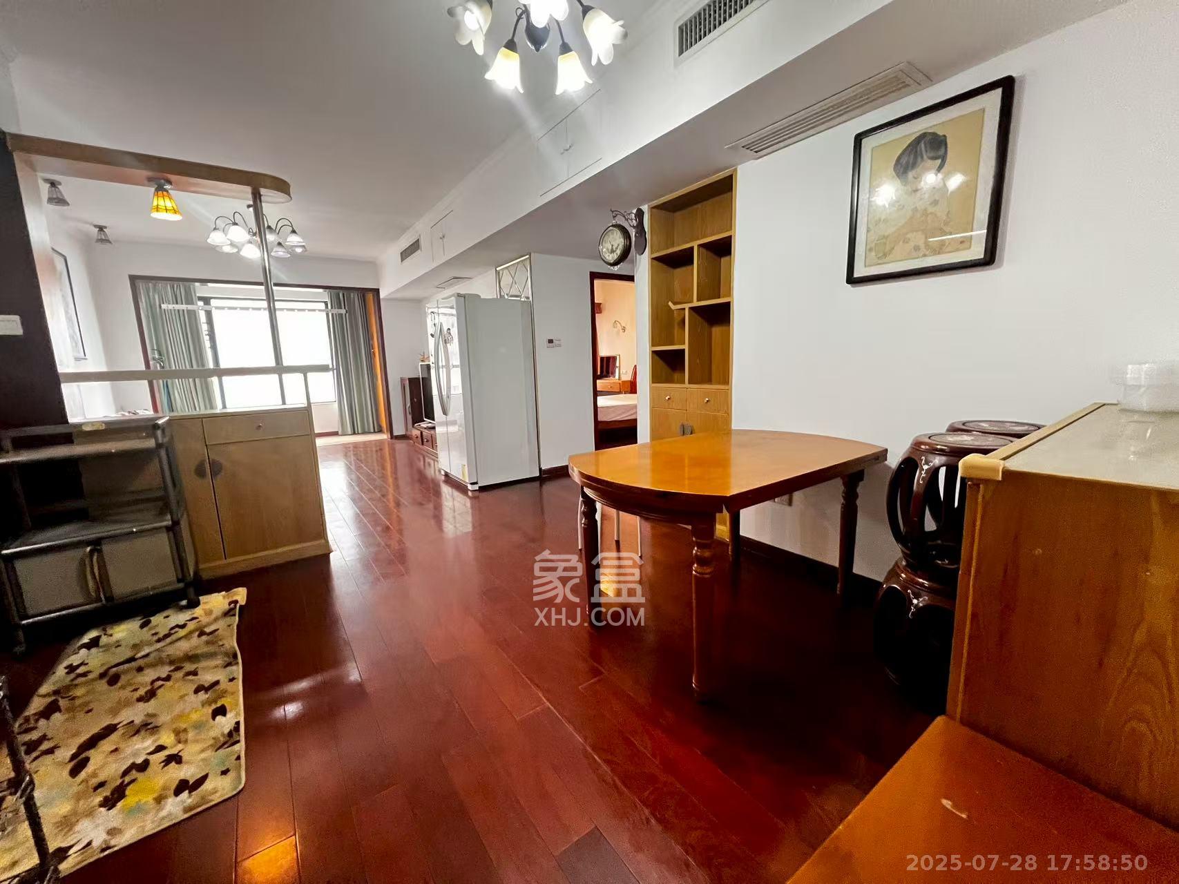 天平公寓（芙蓉区高级人民法院老宿舍）  2室2厅1卫    2000.0元/月室内图