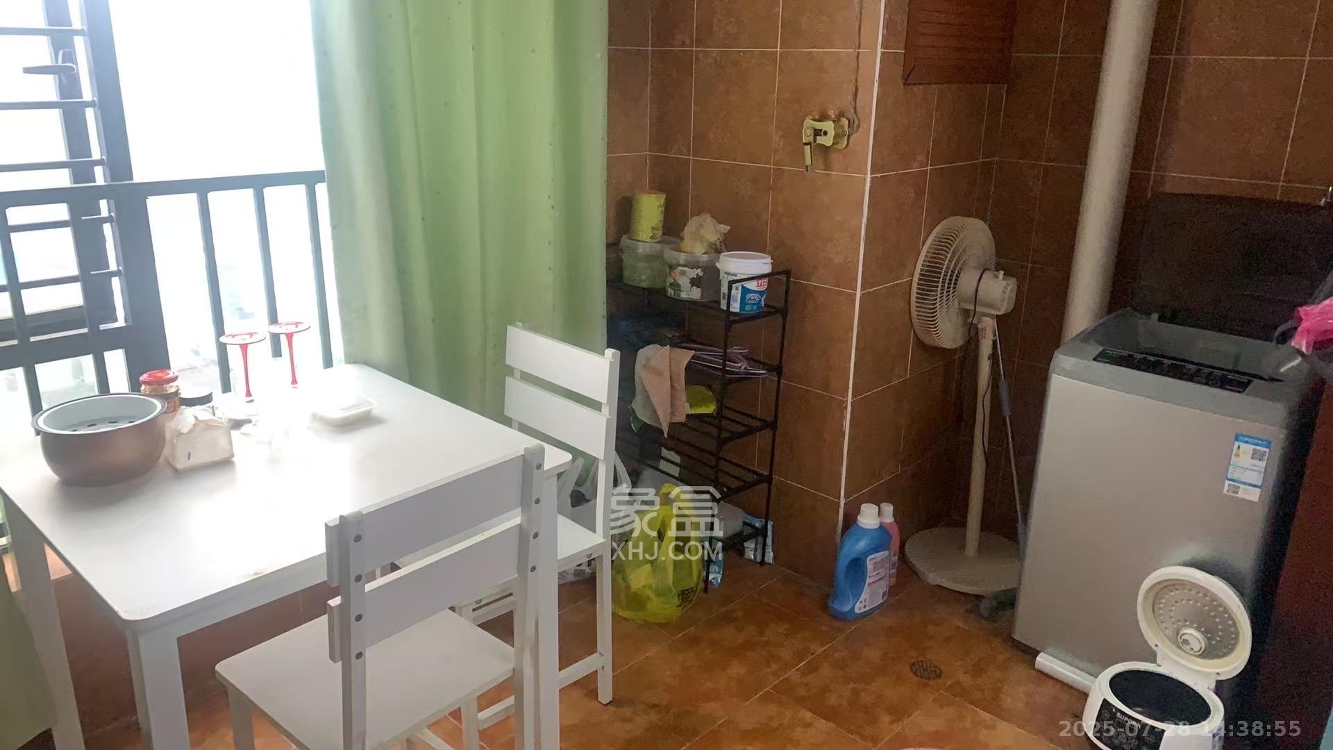 天元涉外景园B区  1室1厅1卫    1420.0元/月室内图