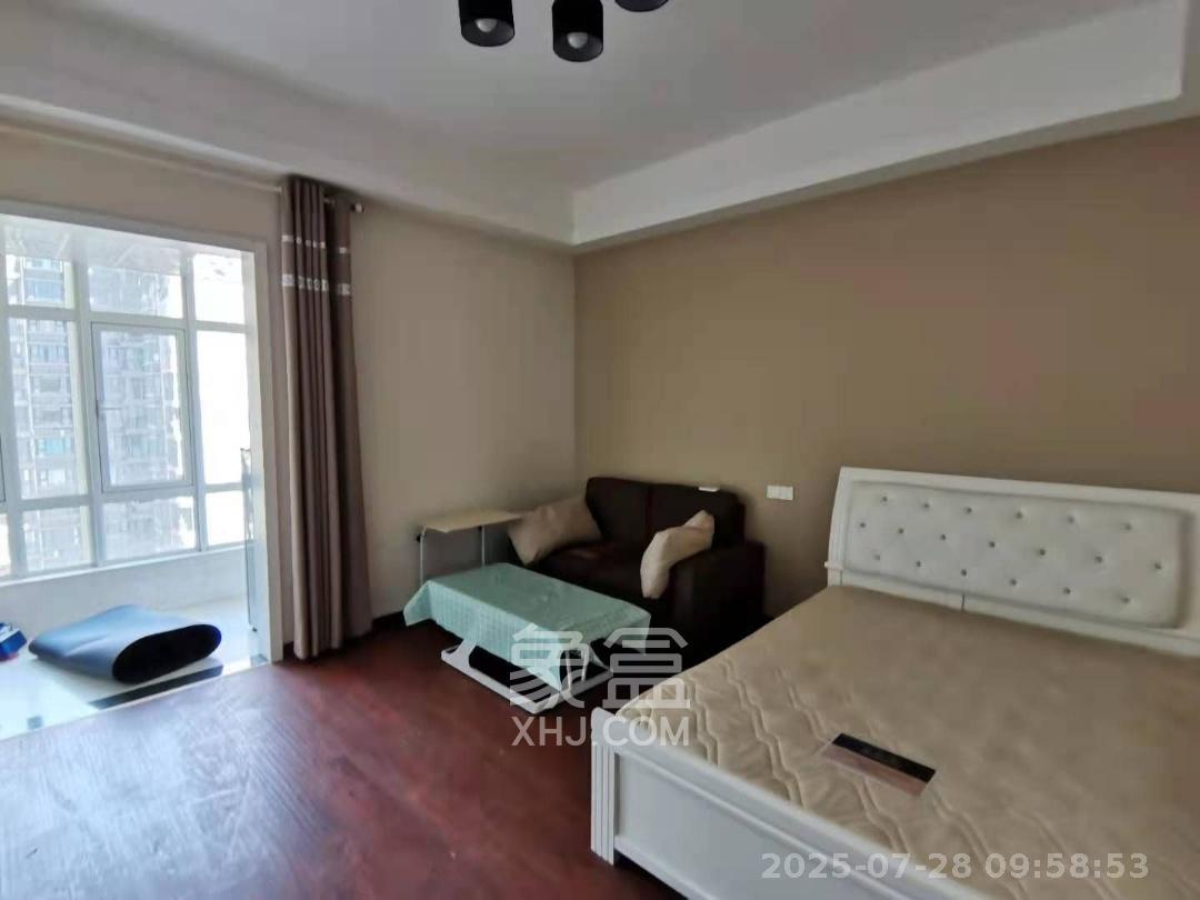 金鼎公园尚 1室1厅1卫 1100.0元/月 金鼎公园尚 1室1厅1卫 1100.0元/月室内图