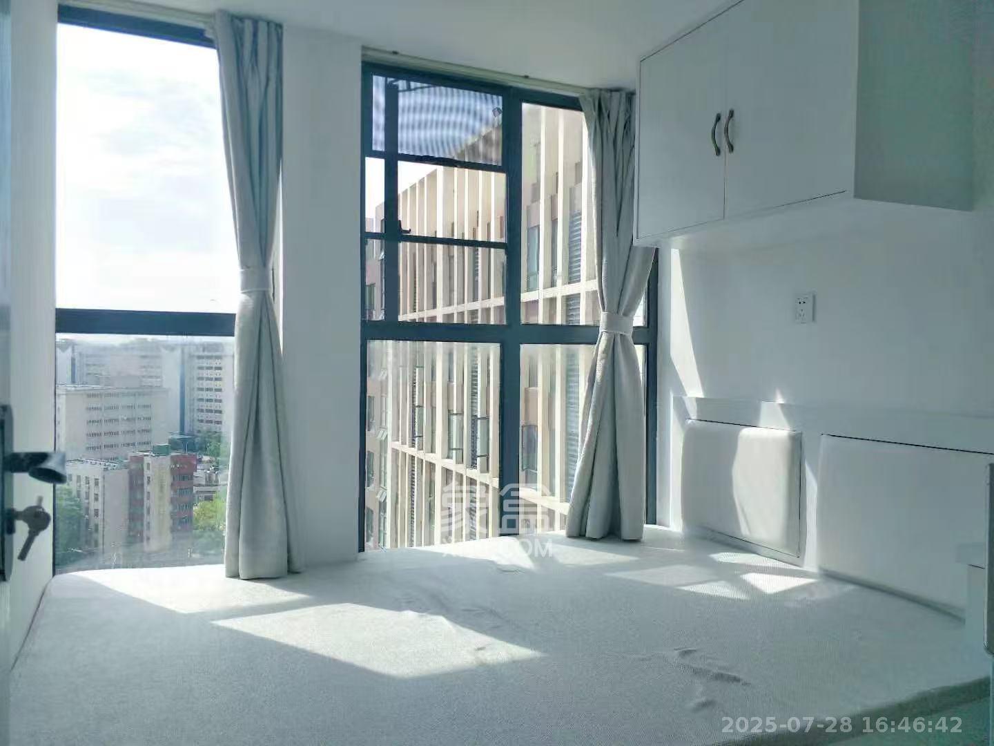 中建芙蓉嘉苑  2室1厅1卫    1600.0元/月室内图