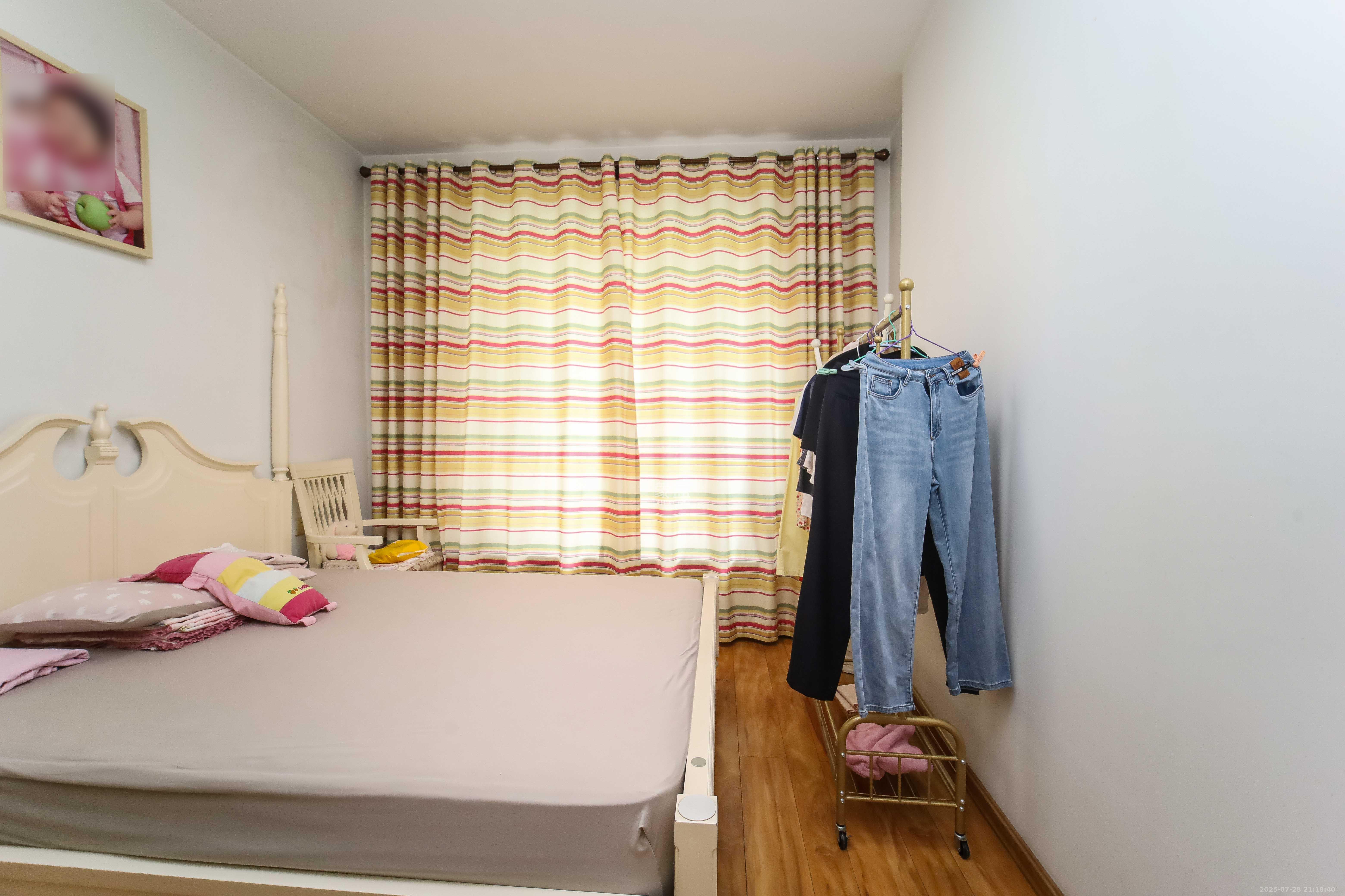 凯乐湘园 3室2厅2卫 99.8万 凯乐湘园 3室2厅2卫 99.8万卧室