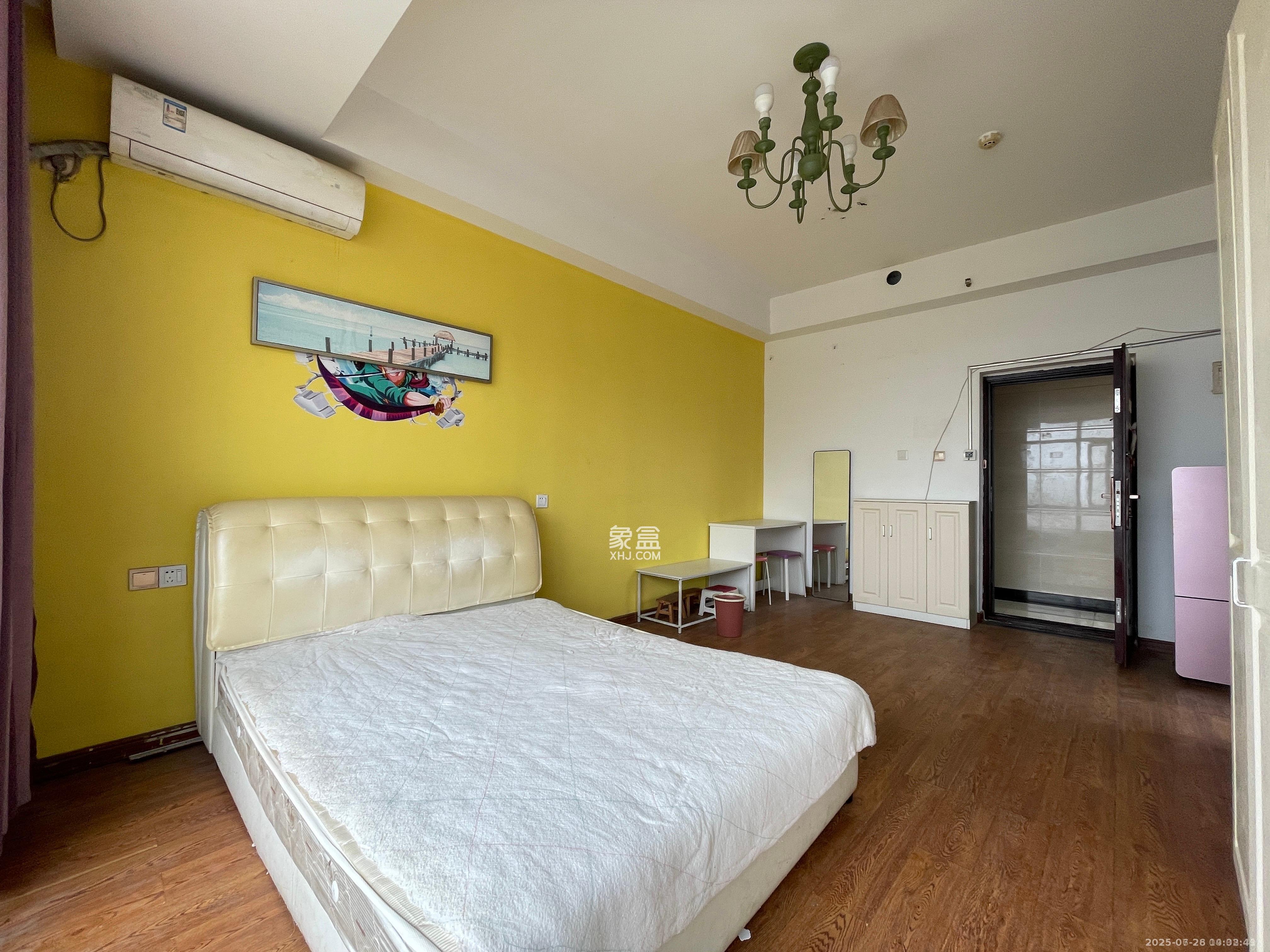 金鼎公园尚  1室0厅1卫    1000.0元/月室内图