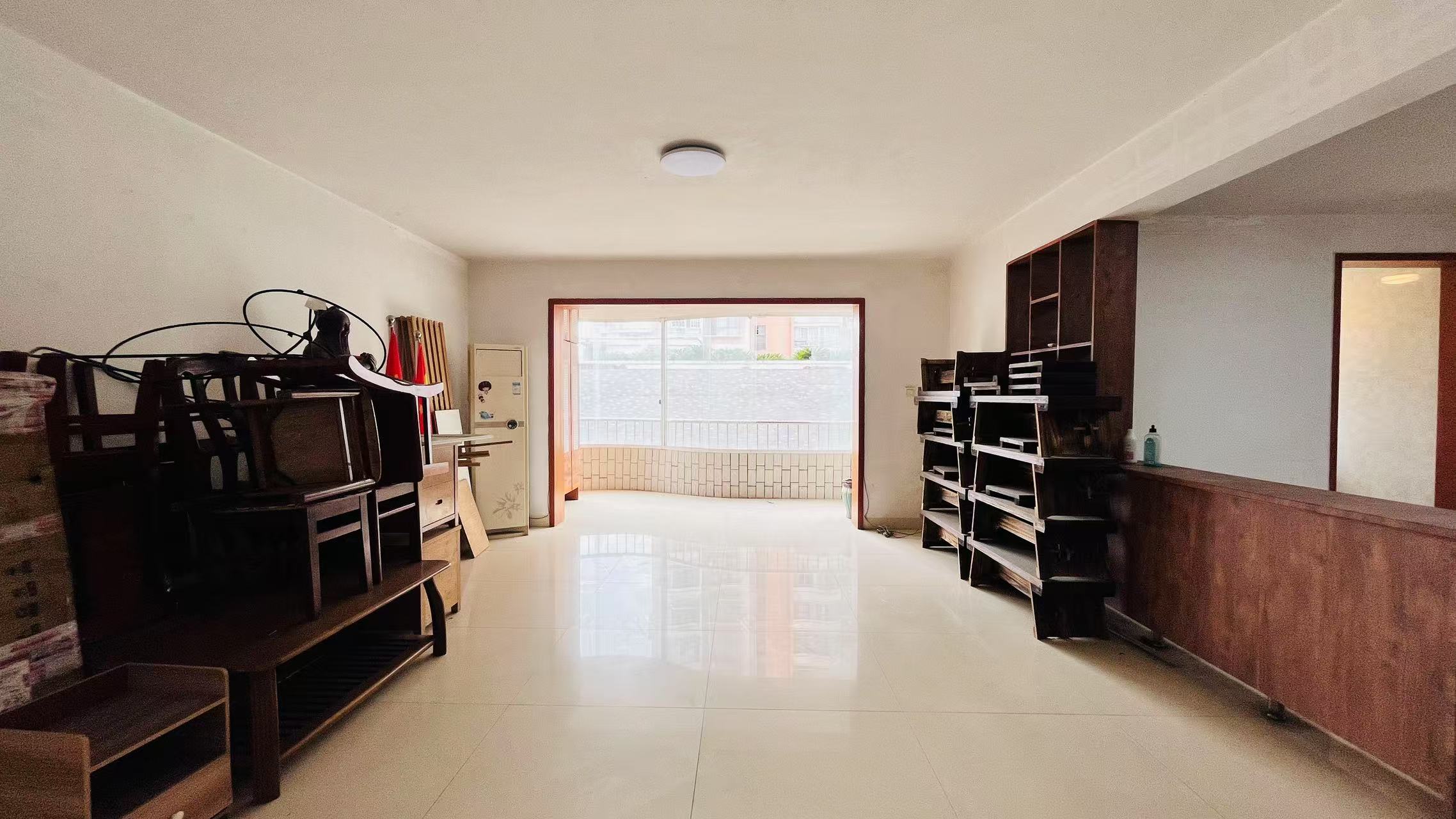 时代广场 4室2厅3卫 1680.0元/月 时代广场 4室2厅3卫 1680.0元/月室内图