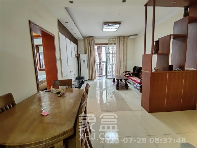 世景华庭  2室2厅1卫   1600.00元/月