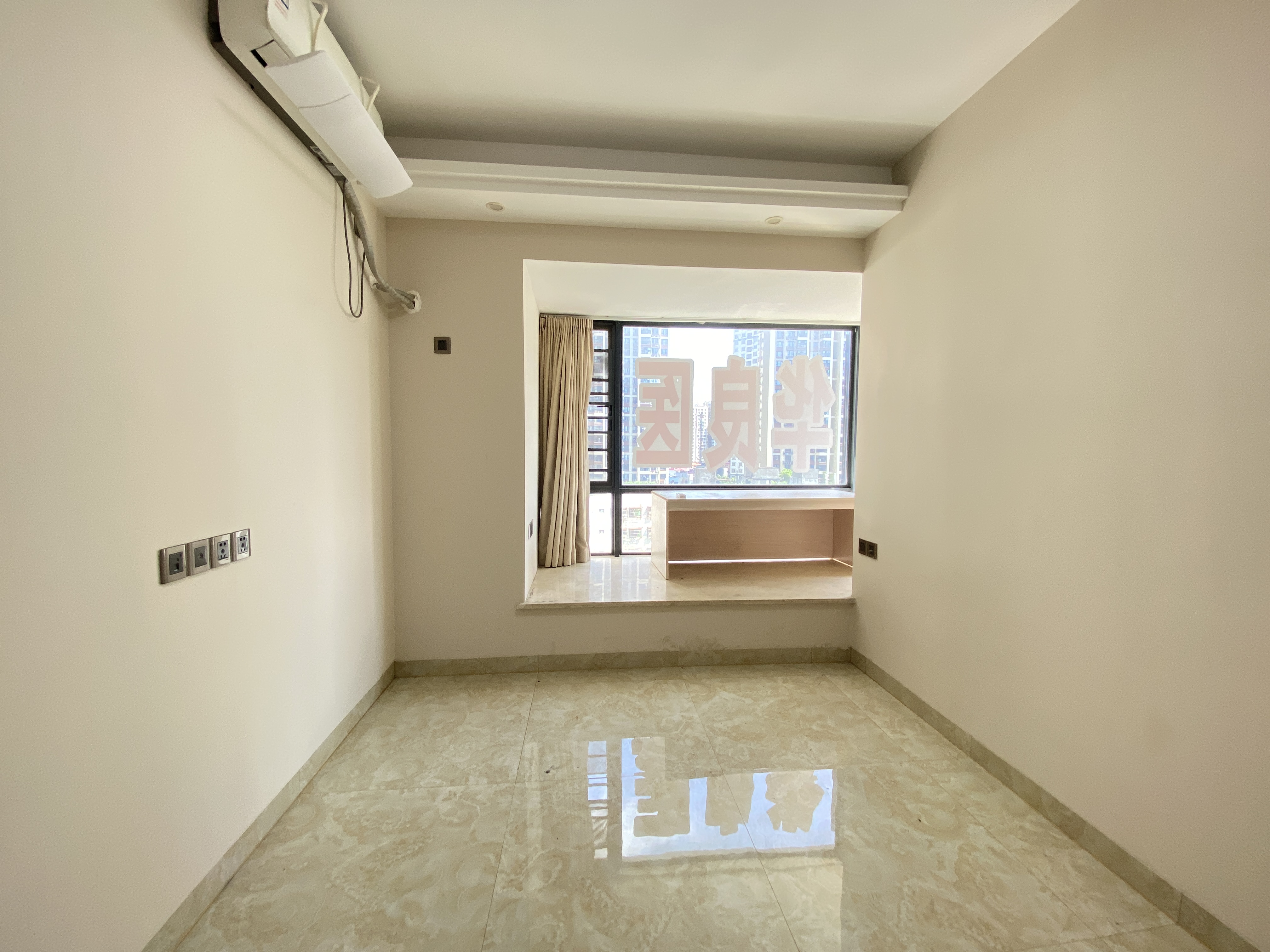 和信广场 3室2厅1卫 3000.0元/月 和信广场 3室2厅1卫 3000.0元/月室内图