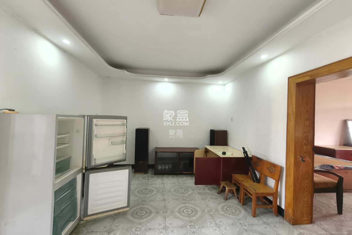 曙光路友阿宿舍 2室1厅1卫 1300.0元/月 曙光路友阿宿舍 2室1厅1卫 1300.0元/月室内图