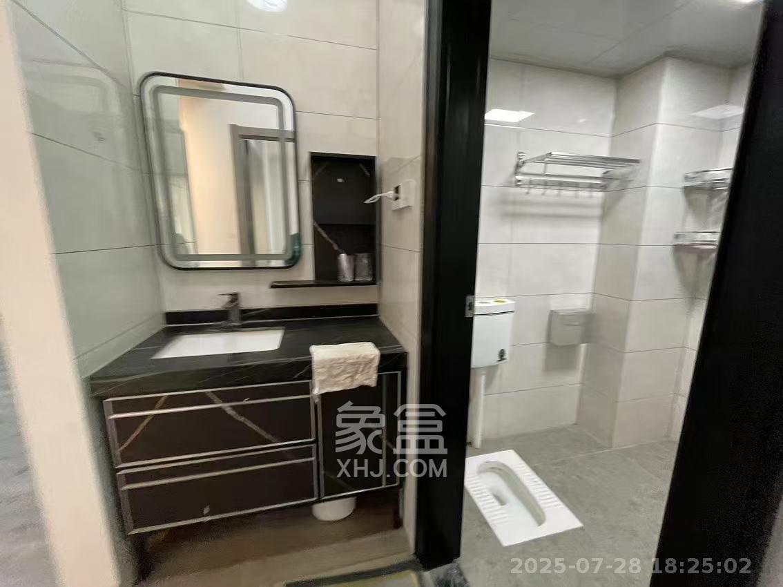 合能枫丹丽舍(柏悦名苑) 3室2厅2卫 3000.0元/月 合能枫丹丽舍(柏悦名苑) 3室2厅2卫 3000.0元/月室内图