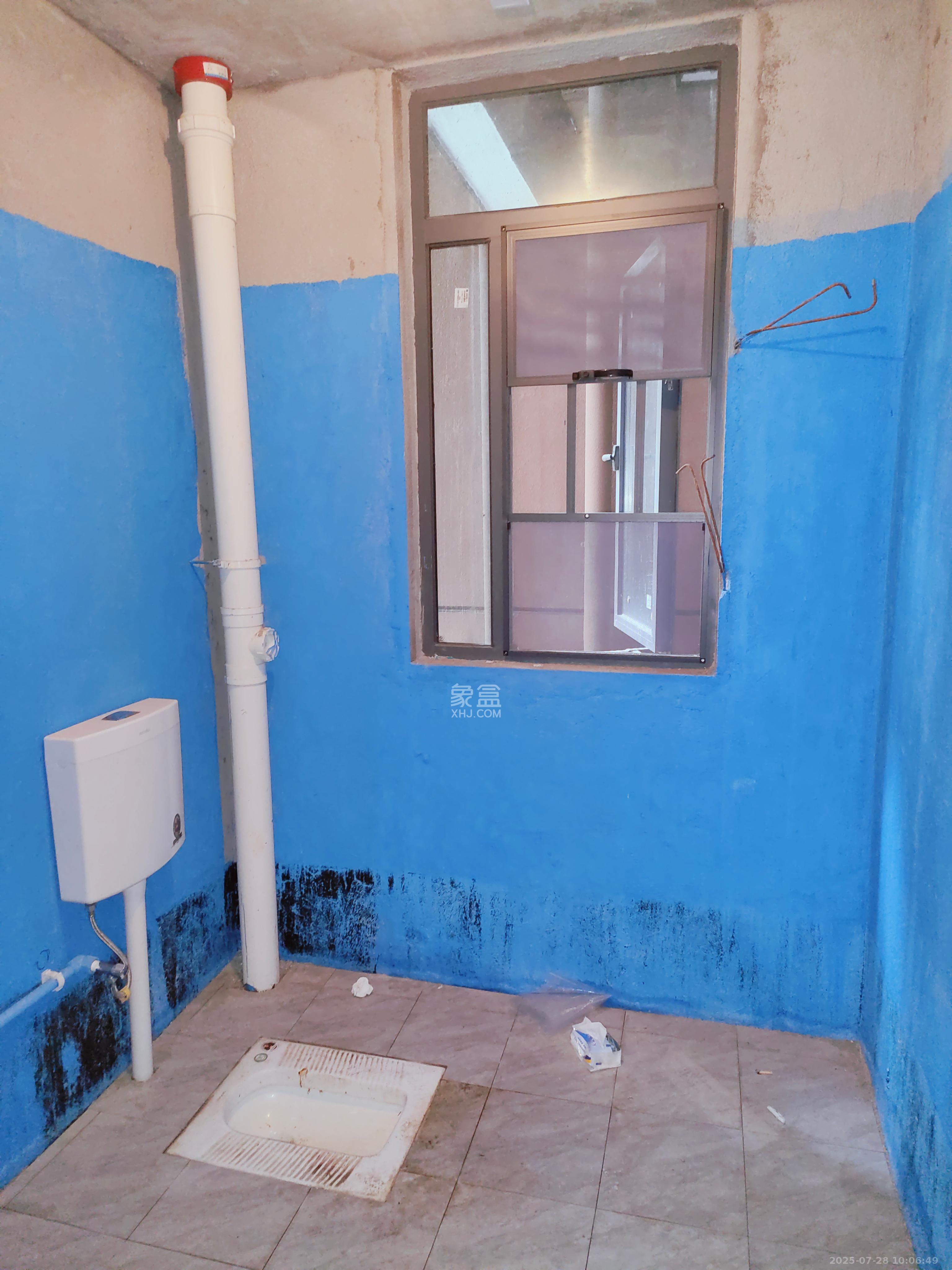 先锋新宇  2室2厅1卫    1800.0元/月室内图