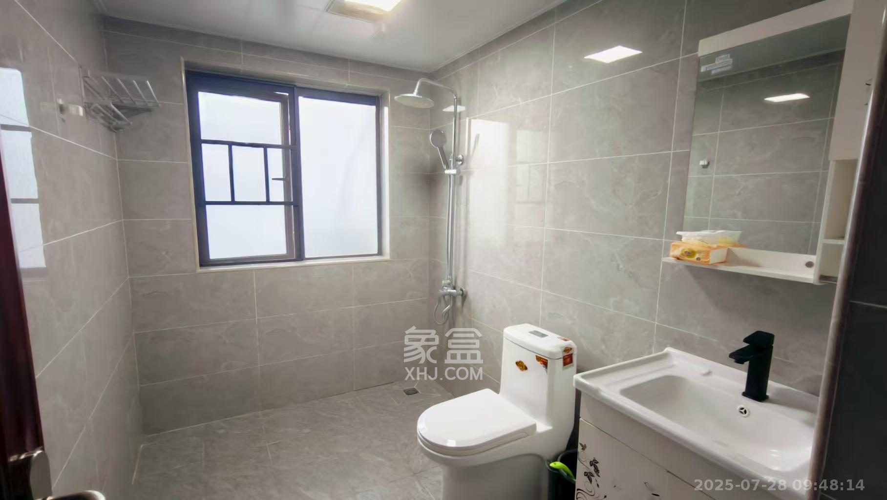 兰亭都荟（璟峰苑）  3室2厅2卫    3500.0元/月室内图