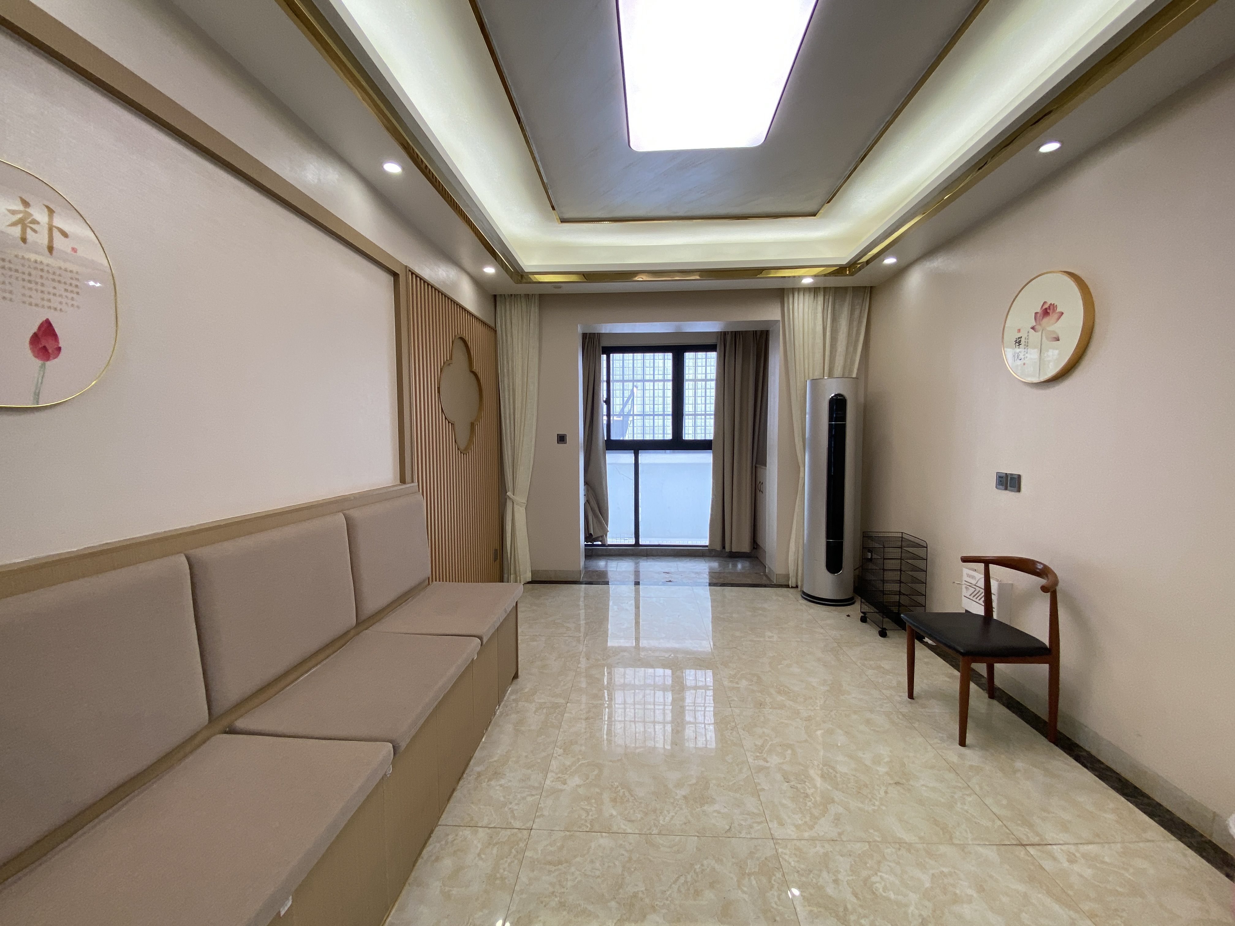 和信广场 3室2厅1卫 3000.0元/月 和信广场 3室2厅1卫 3000.0元/月室内图