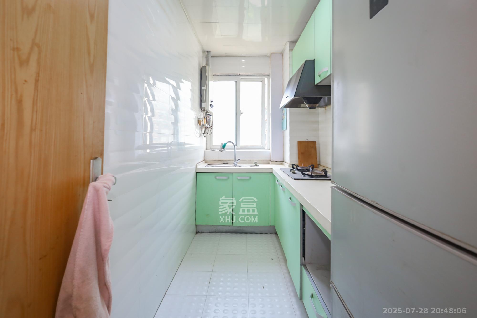 香麓丽舍 3室2厅2卫 72.0万 香麓丽舍 3室2厅2卫 72.0万厨房