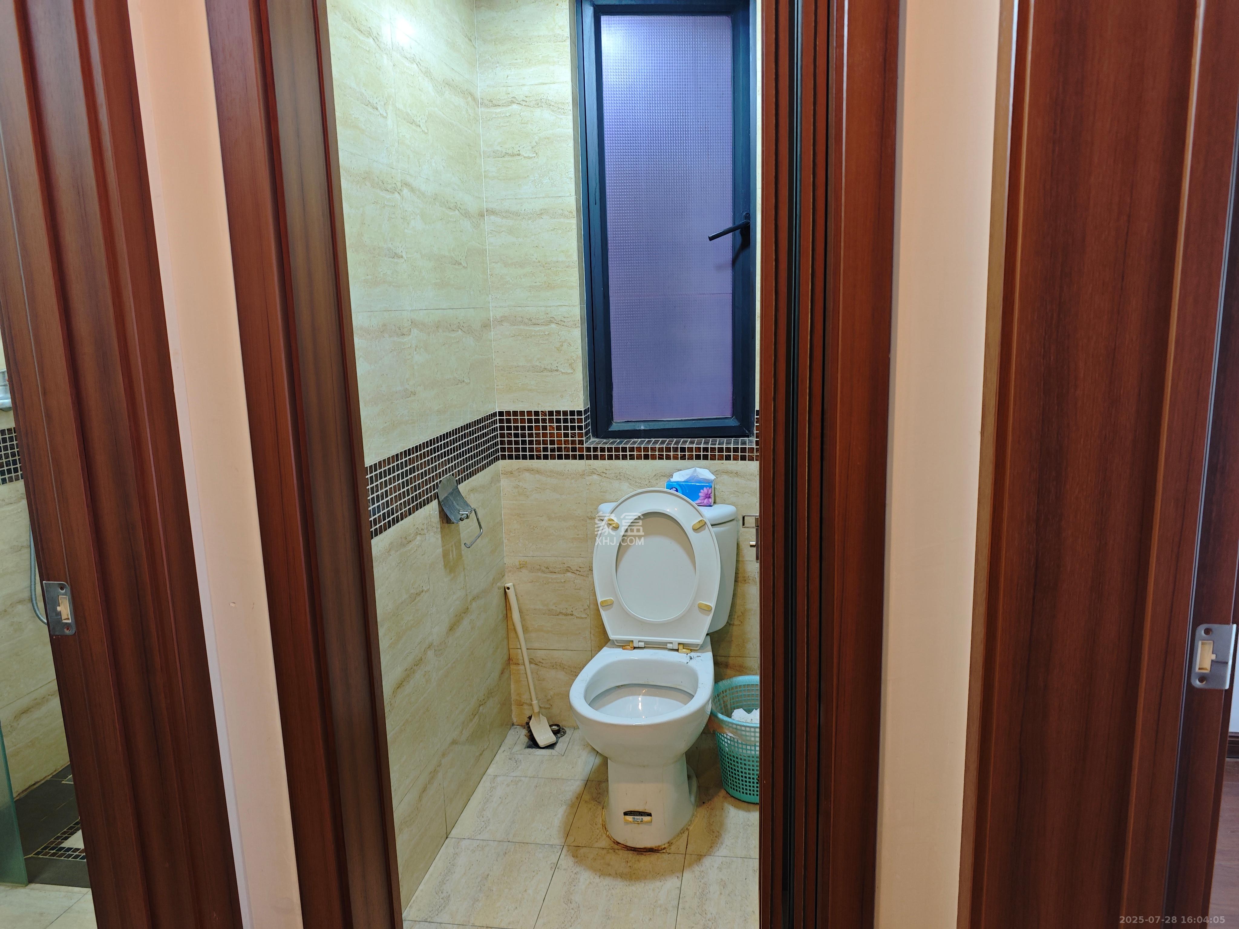 万科金域华府二期  3室2厅1卫    2400.0元/月 万科金域华府二期  3室2厅1卫    2400.0元/月室内图