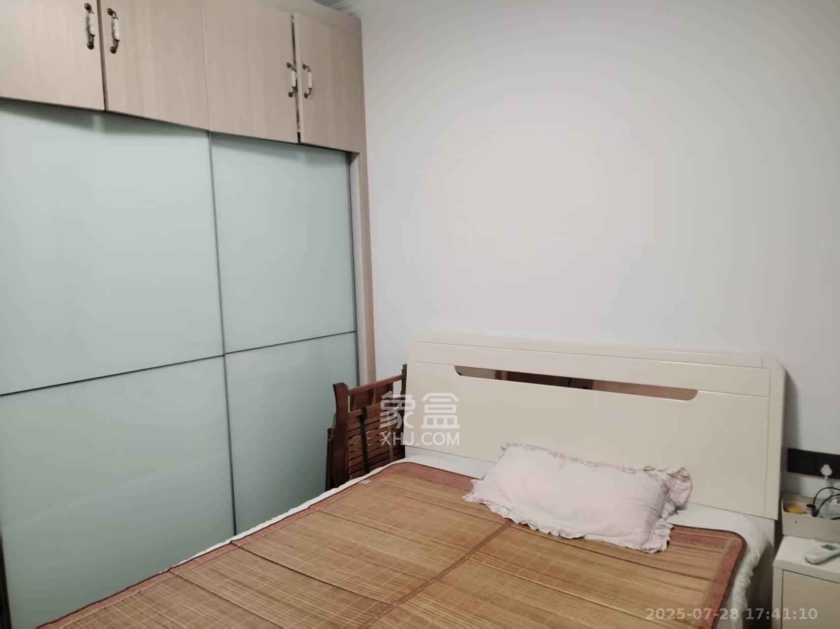 长房云时代  1室0厅0卫    3200.0元/月室内图