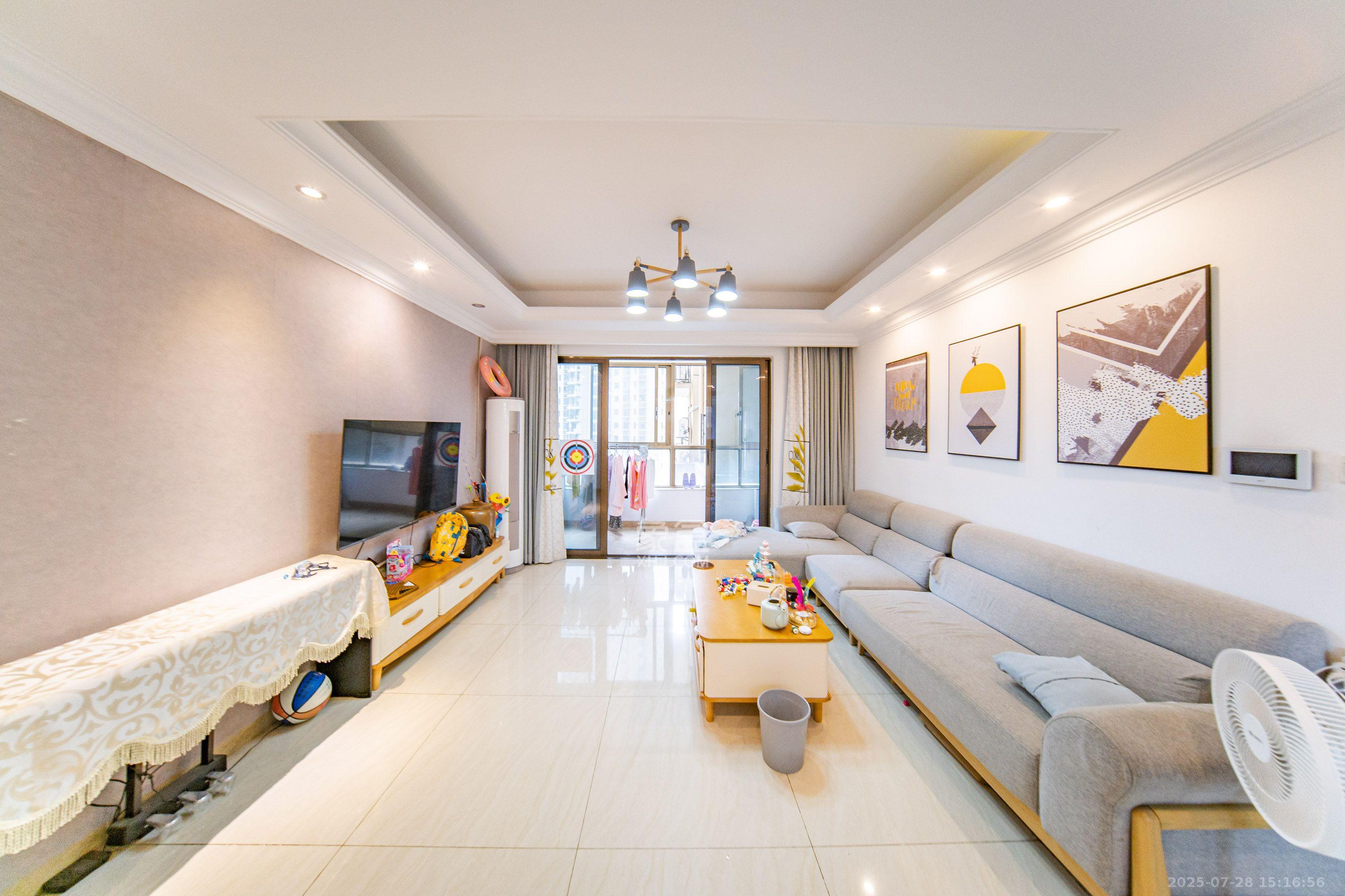 江山帝景哈佛  4室2厅2卫    3000.0元/月 江山帝景哈佛  4室2厅2卫    3000.0元/月