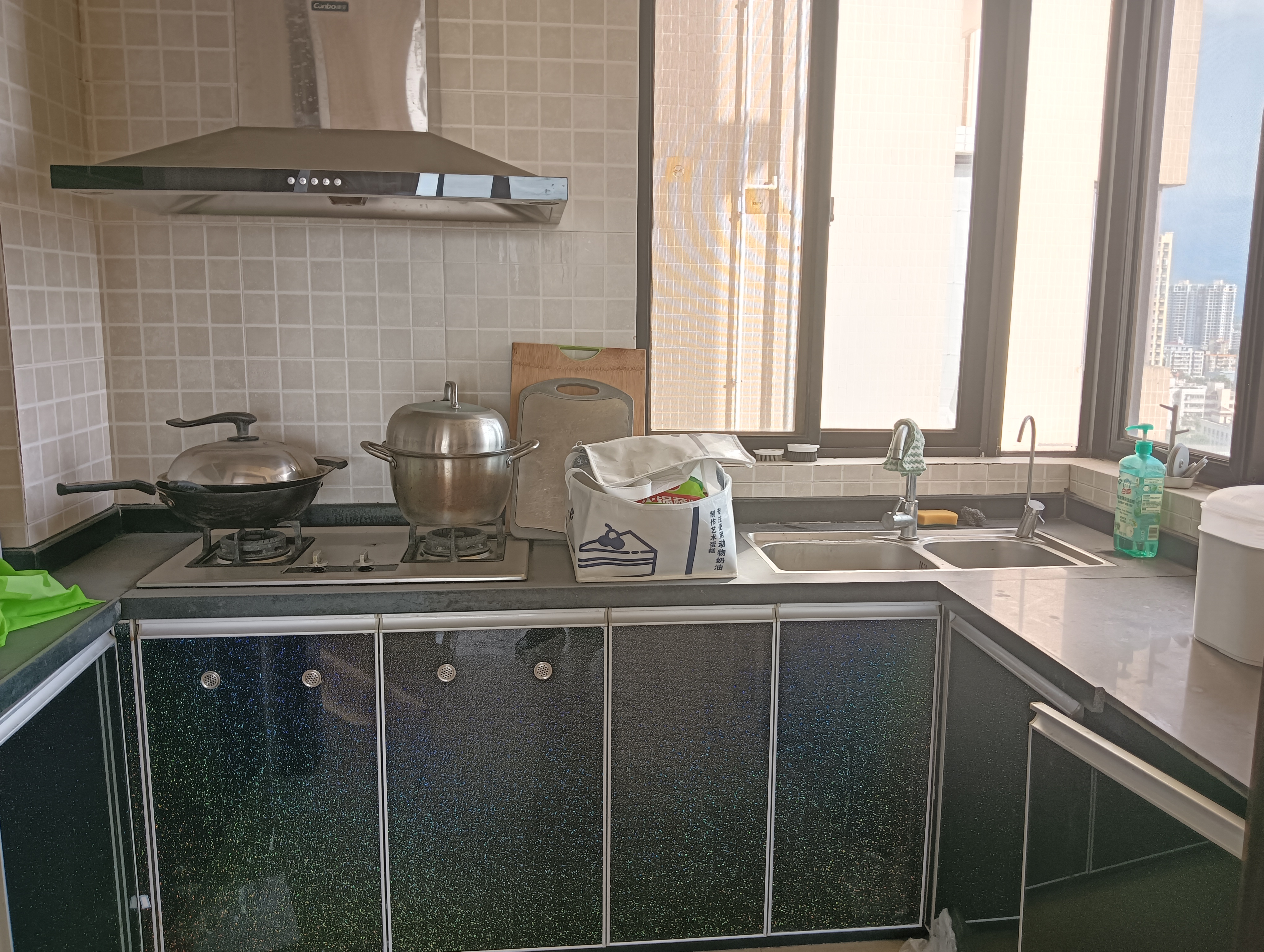 滨江帝景一期 4室2厅2卫 3000.0元/月 滨江帝景一期 4室2厅2卫 3000.0元/月室内图