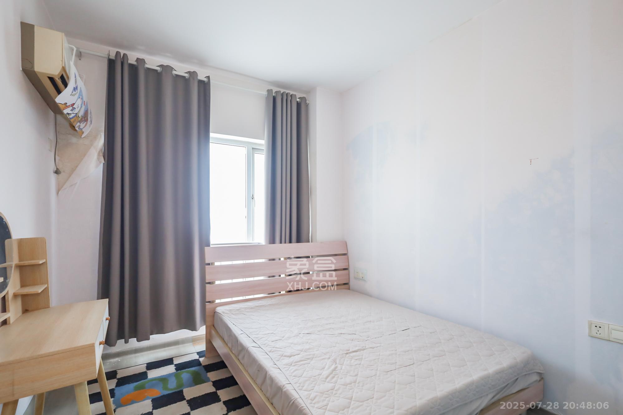 香麓丽舍 3室2厅2卫 72.0万 香麓丽舍 3室2厅2卫 72.0万卧室