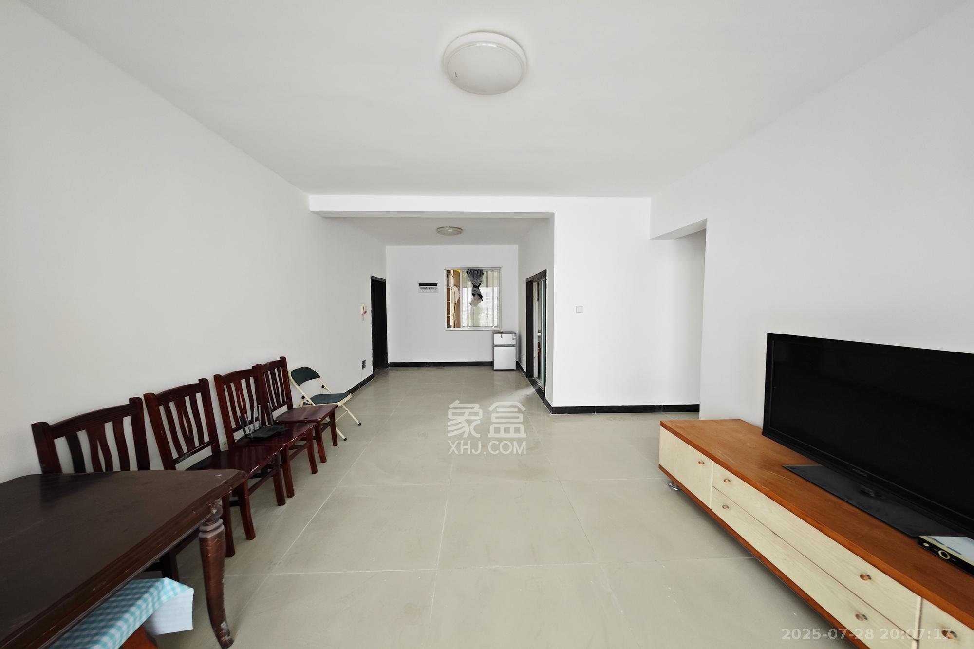 景江雅苑  2室1厅1卫    60.0万 景江雅苑  2室1厅1卫    60.0万