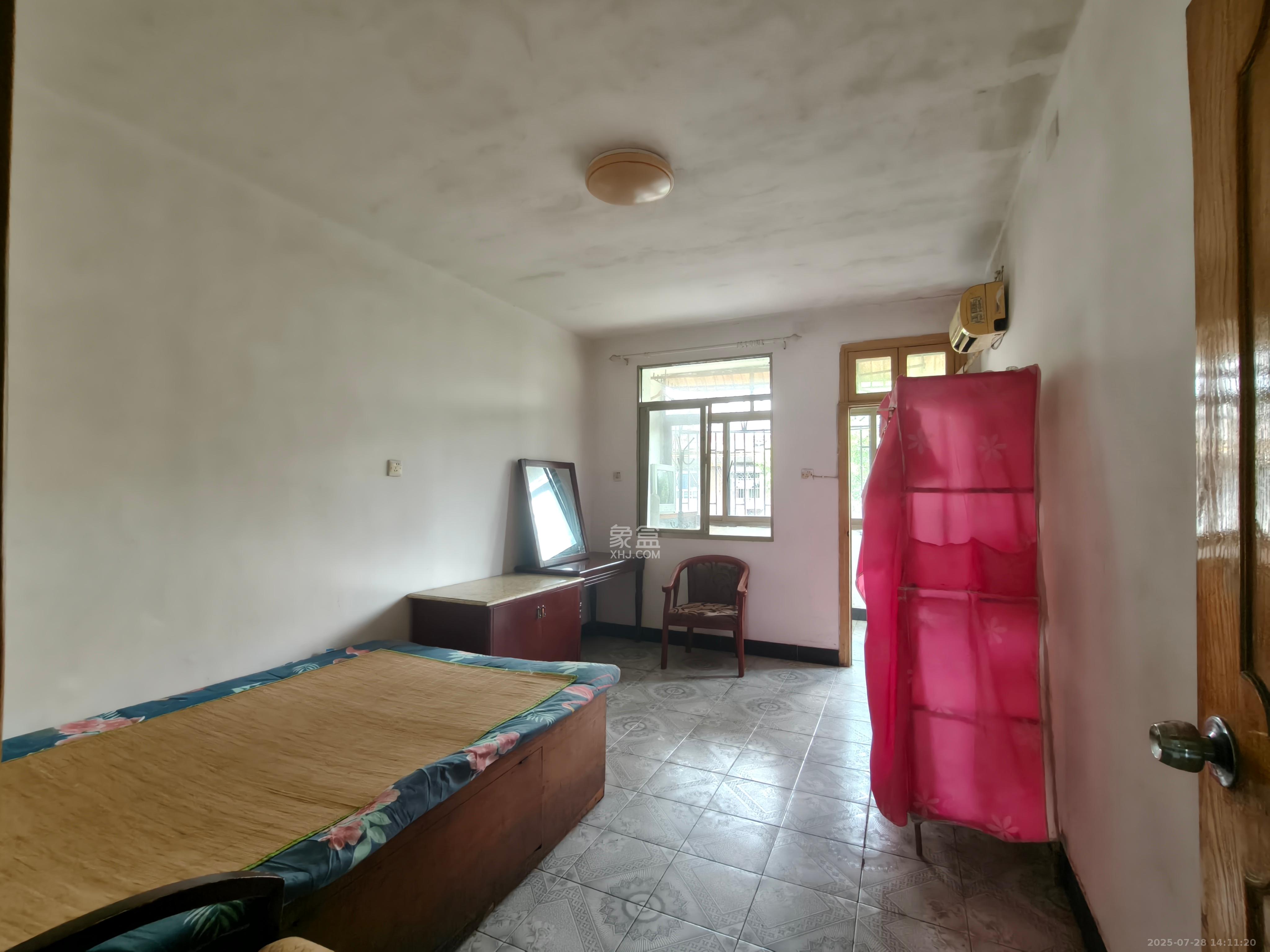 曙光路友阿宿舍 2室1厅1卫 1300.0元/月 曙光路友阿宿舍 2室1厅1卫 1300.0元/月室内图