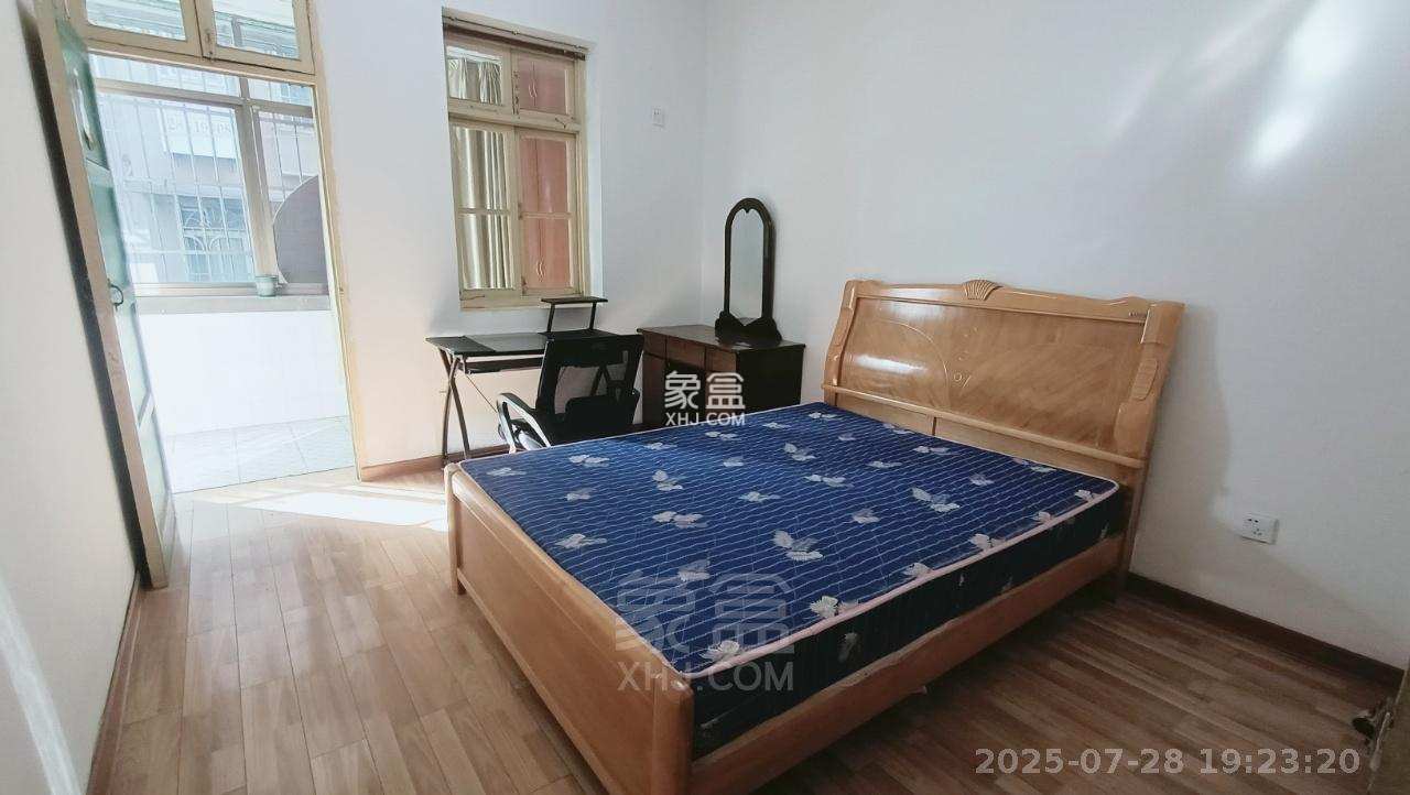 水竹二村 2室2厅1卫 900.0元/月 水竹二村 2室2厅1卫 900.0元/月室内图