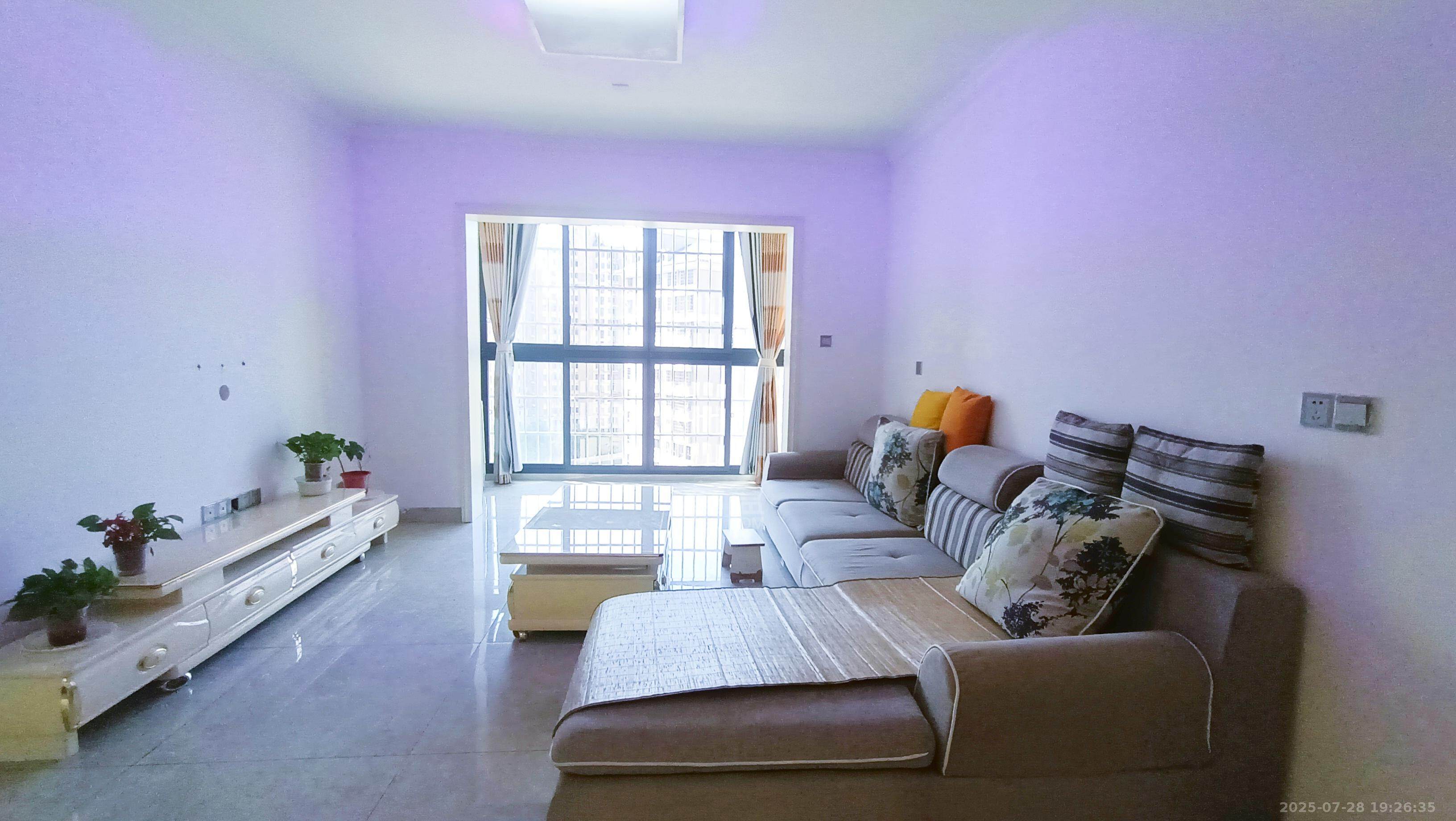 御景龙湾 2室2厅1卫 1300.0元/月 御景龙湾 2室2厅1卫 1300.0元/月室内图