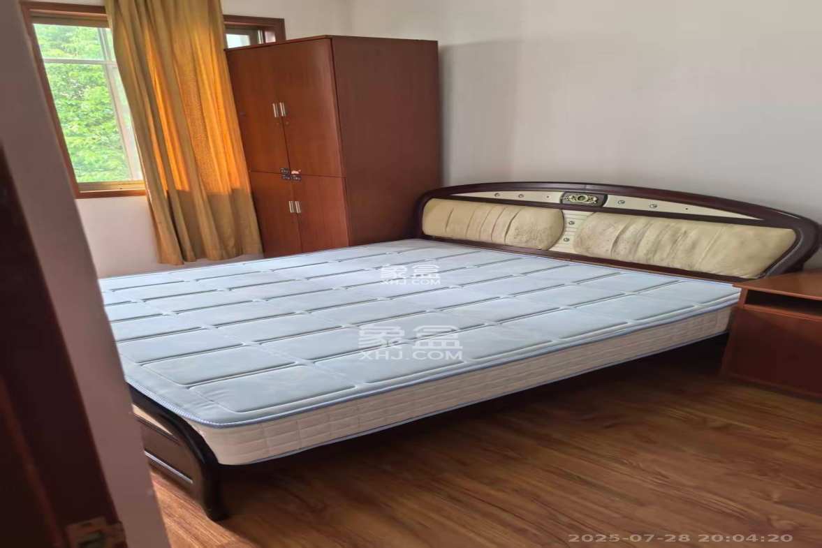 中南石油局宿舍 1室0厅0卫 2200.0元/月 中南石油局宿舍 1室0厅0卫 2200.0元/月室内图