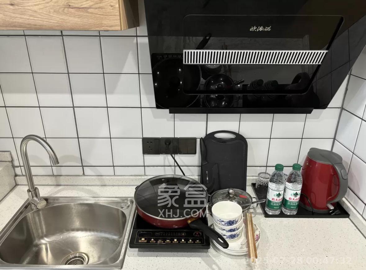 保利天禧EF区 1室0厅0卫 1900.0元/月 保利天禧EF区 1室0厅0卫 1900.0元/月室内图