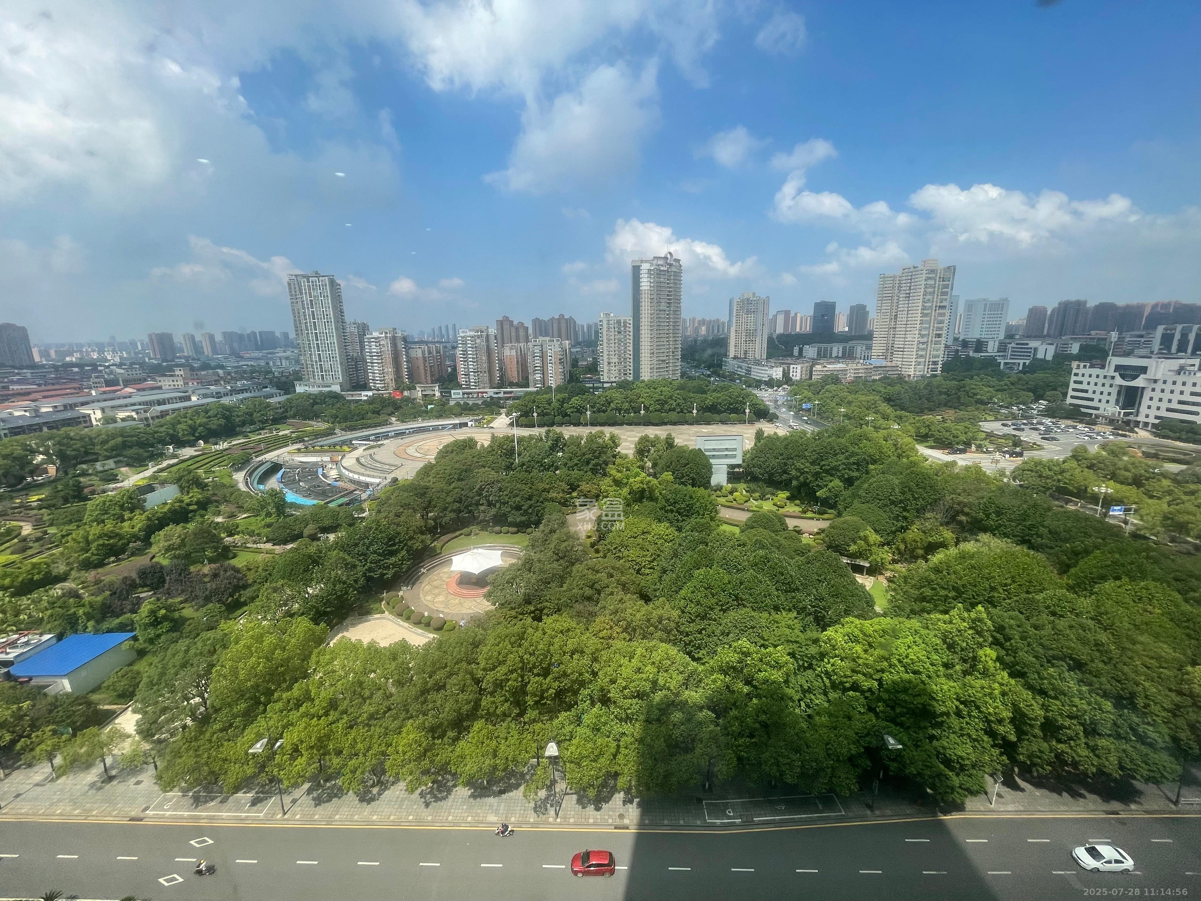 星大峰汇商务楼 3室2厅2卫 4900.0元/月 星大峰汇商务楼 3室2厅2卫 4900.0元/月室内图