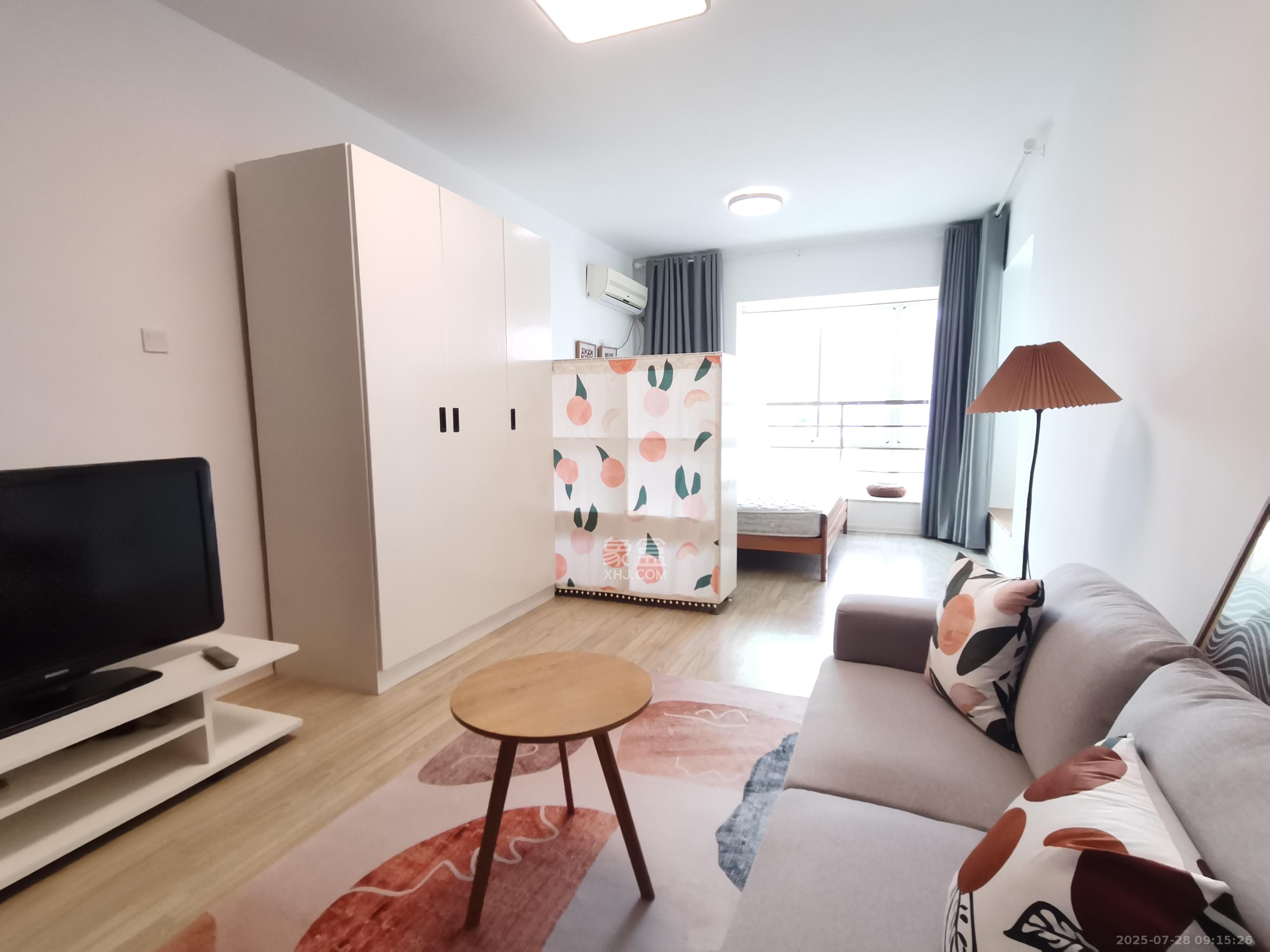 几米空间  1室1厅1卫    1300.0元/月室内图