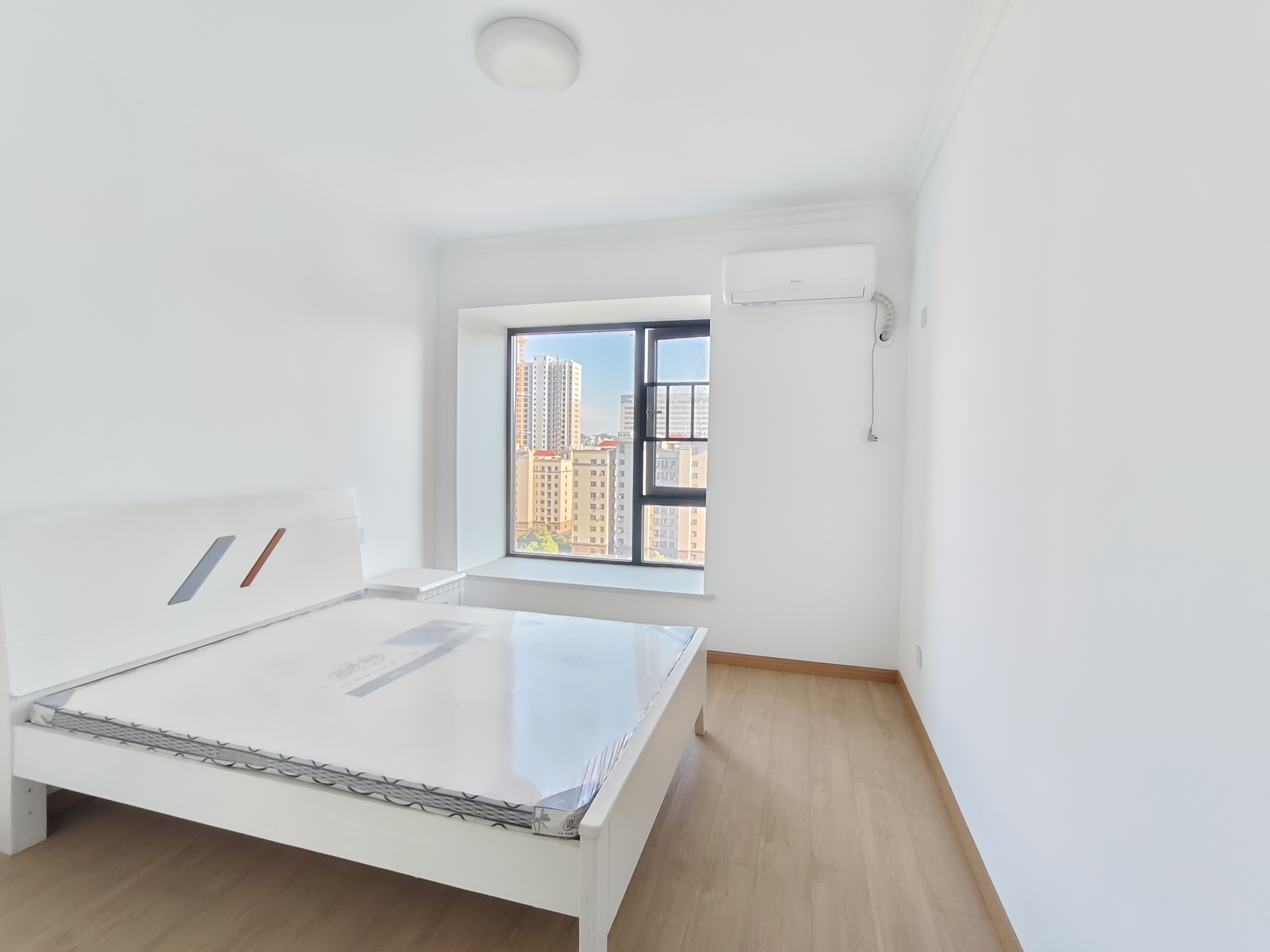 康雅苑  3室2厅1卫    1800.0元/月室内图