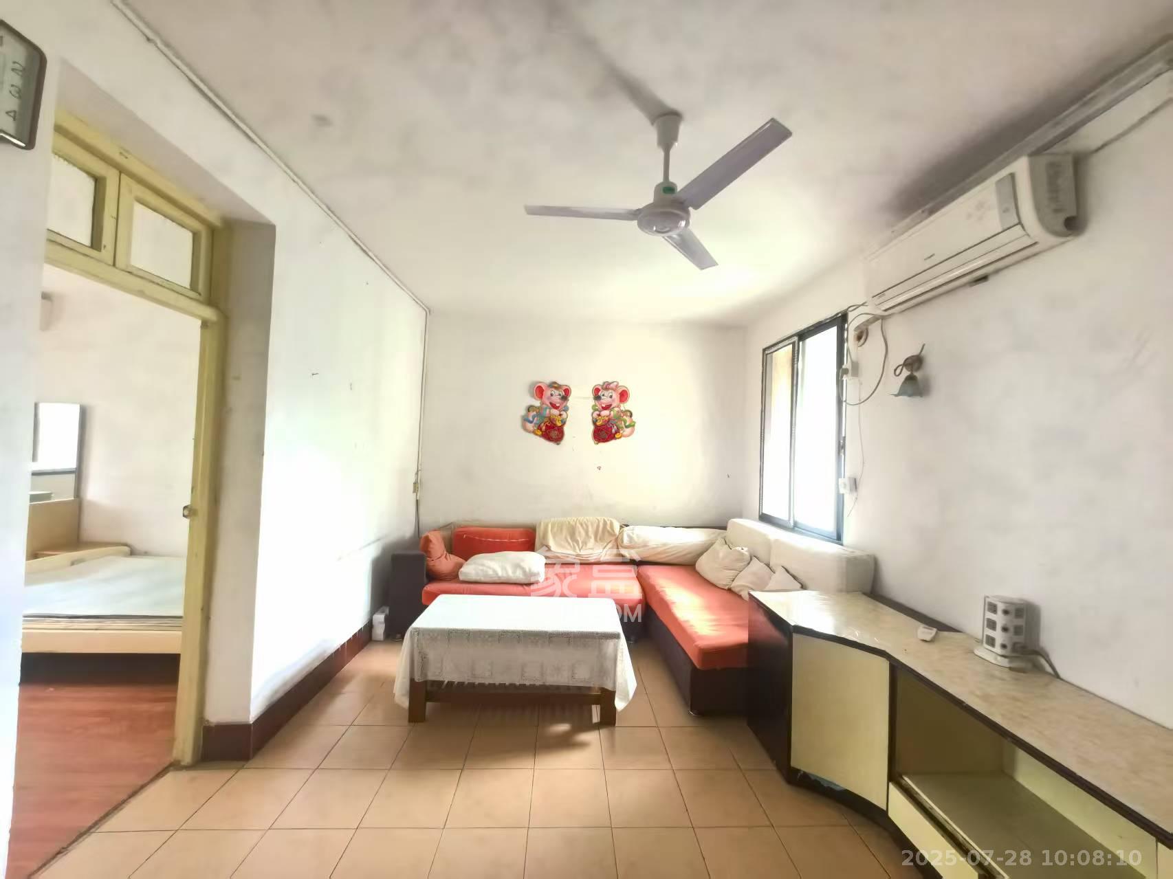 湖橡宿舍/湖橡小区  2室1厅1卫    1450.0元/月室内图