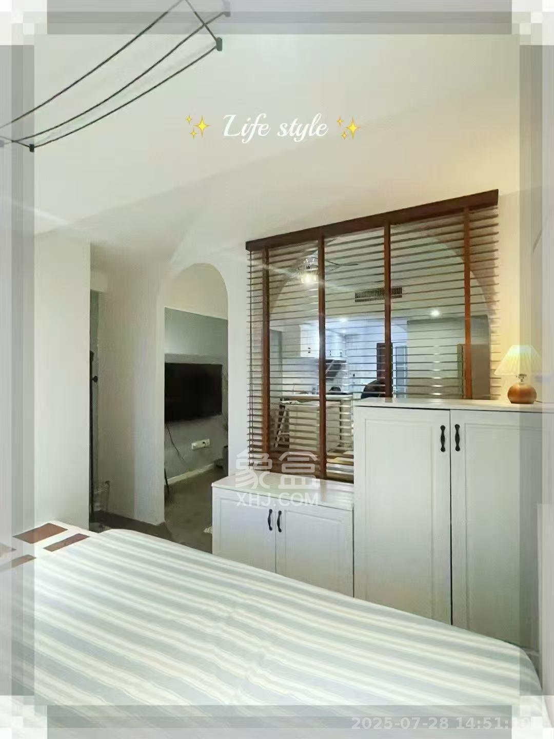 东怡外国(南湖一号) 1室1厅1卫 2400.0元/月 东怡外国(南湖一号) 1室1厅1卫 2400.0元/月室内图