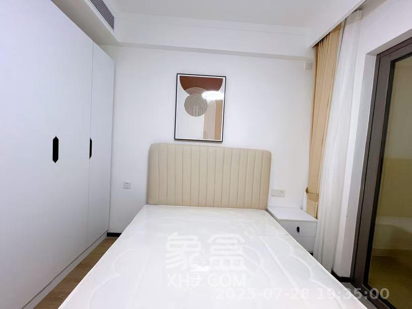 佳兆业滨江四季  3室1厅2卫   4200.00元/月室内图