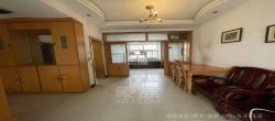 园丁小区  4室2厅2卫   1500.00元/月