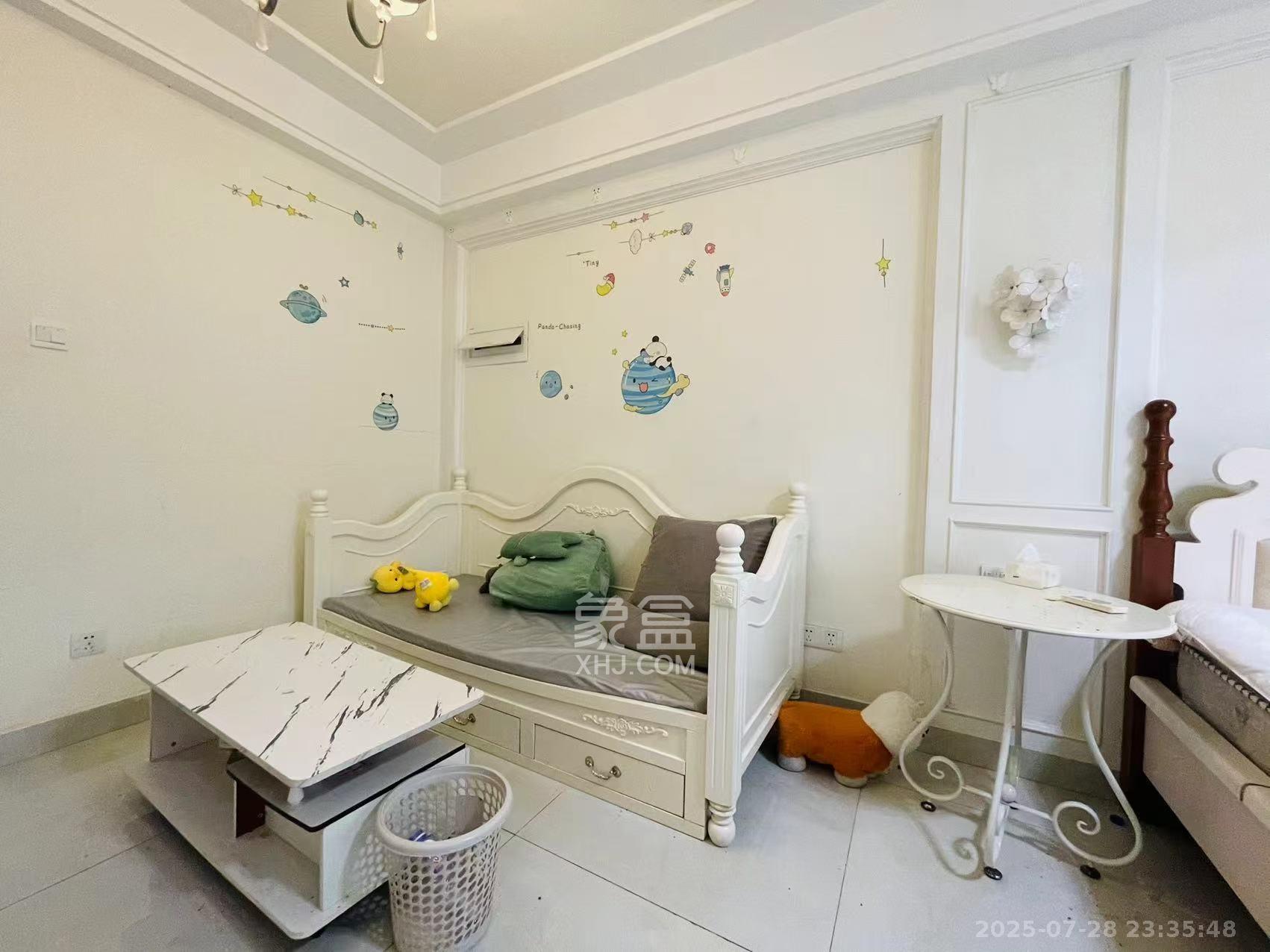 北辰三角洲E5区  1室1厅1卫    1800.0元/月室内图