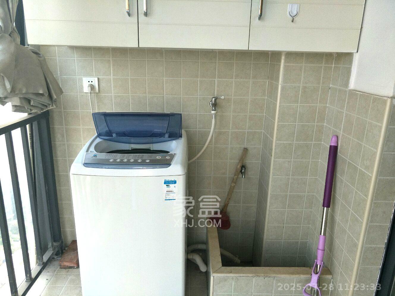 钰龙天下一期  2室2厅1卫   2000.00元/月室内图
