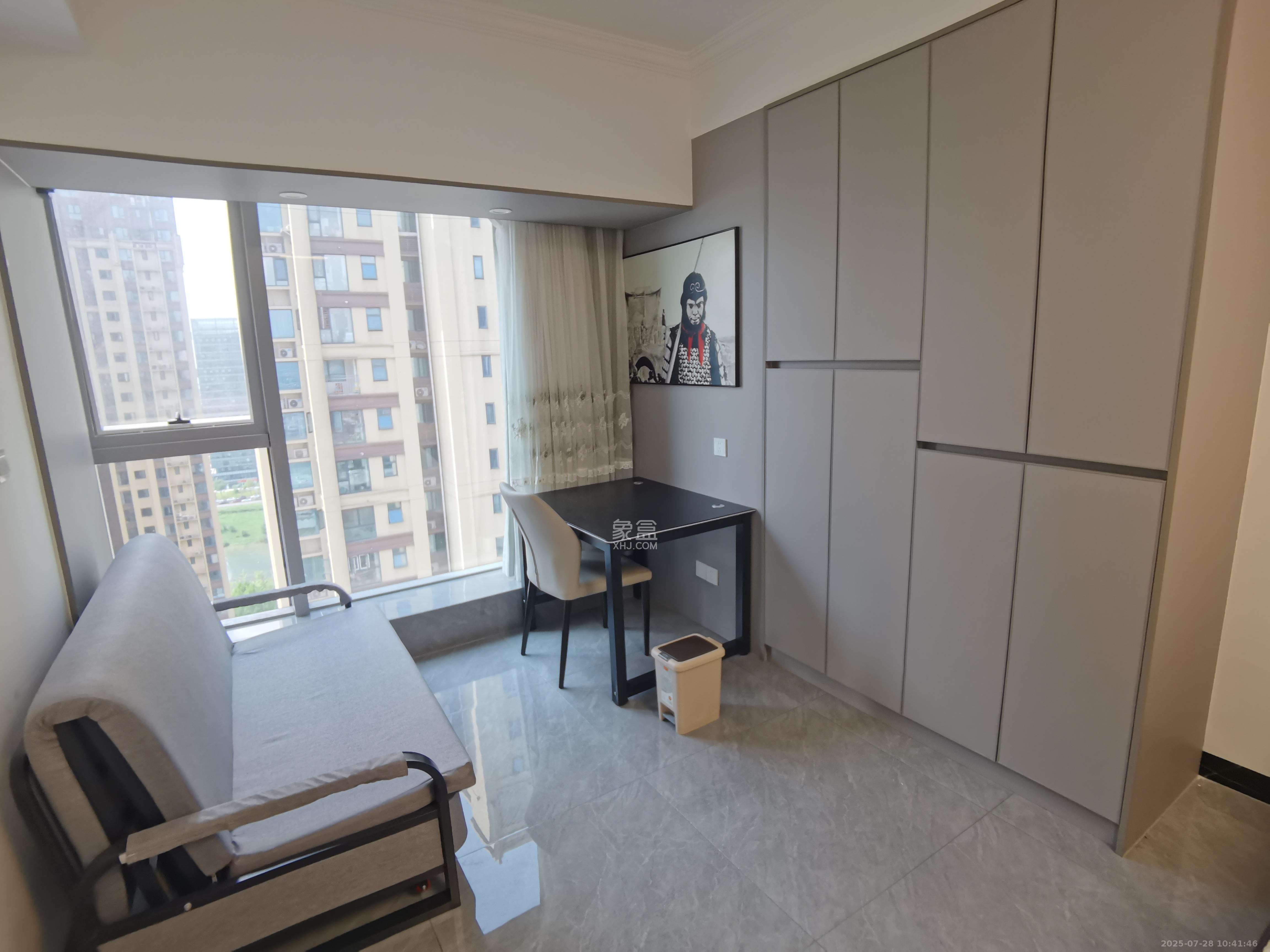 兰亭湾畔 1室1厅1卫 2000.0元/月 兰亭湾畔 1室1厅1卫 2000.0元/月室内图