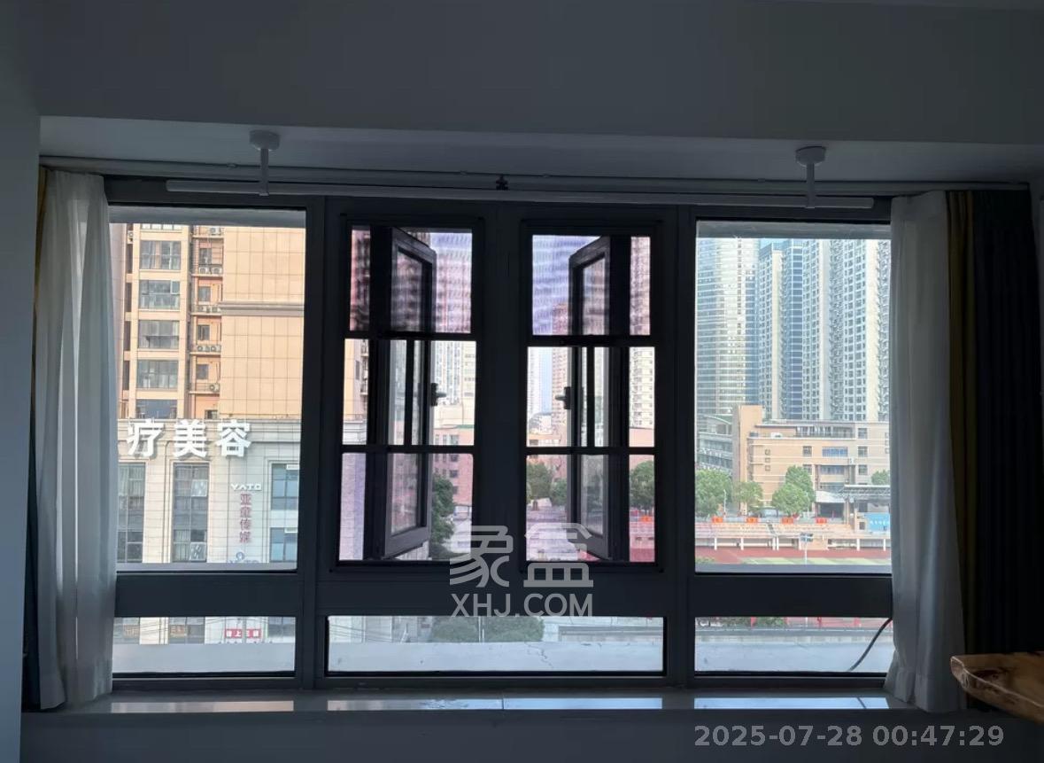 保利天禧EF区  1室0厅0卫    1900.0元/月室内图