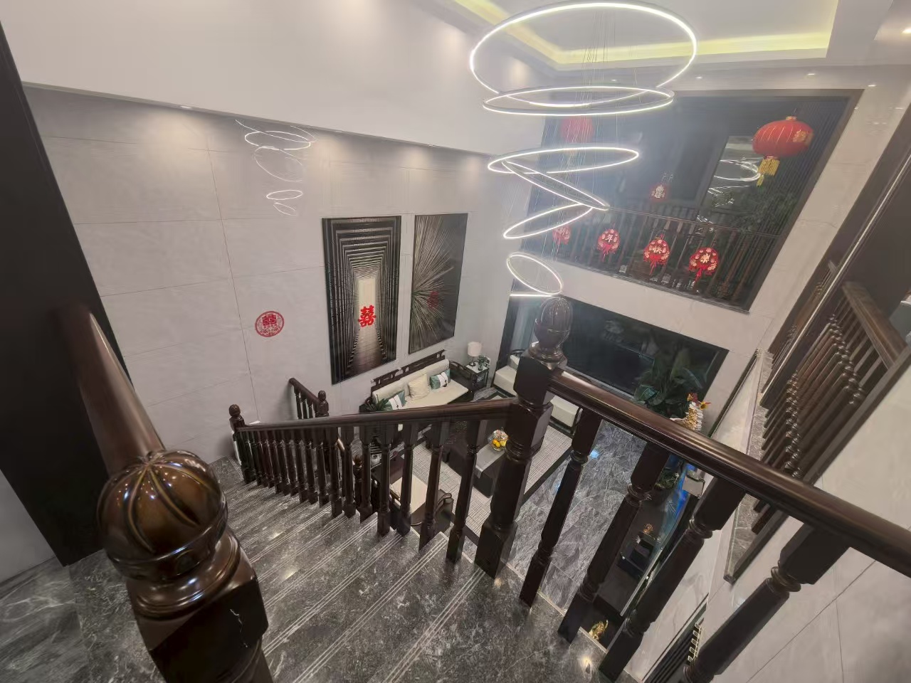 高尔夫紫龙郡 6室3厅3卫 138.0万 高尔夫紫龙郡 6室3厅3卫 138.0万室内图