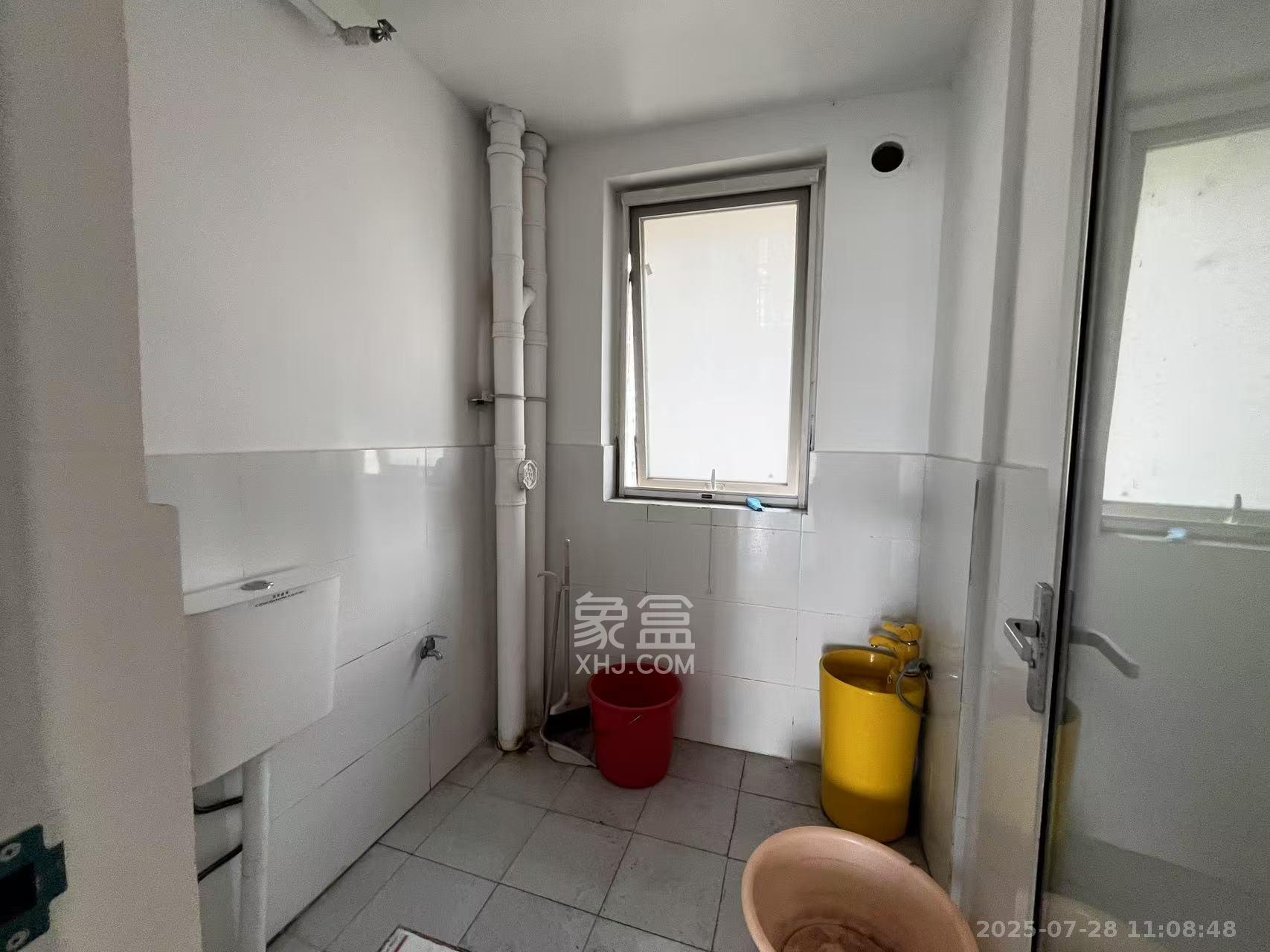 北辰三角洲E7区  4室1厅2卫    3500.0元/月室内图