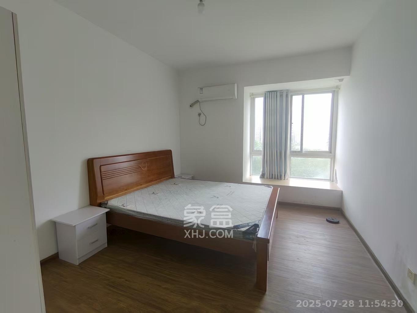 丰园城(鄱阳小区二期) 3室2厅2卫 2000.0元/月 丰园城(鄱阳小区二期) 3室2厅2卫 2000.0元/月室内图