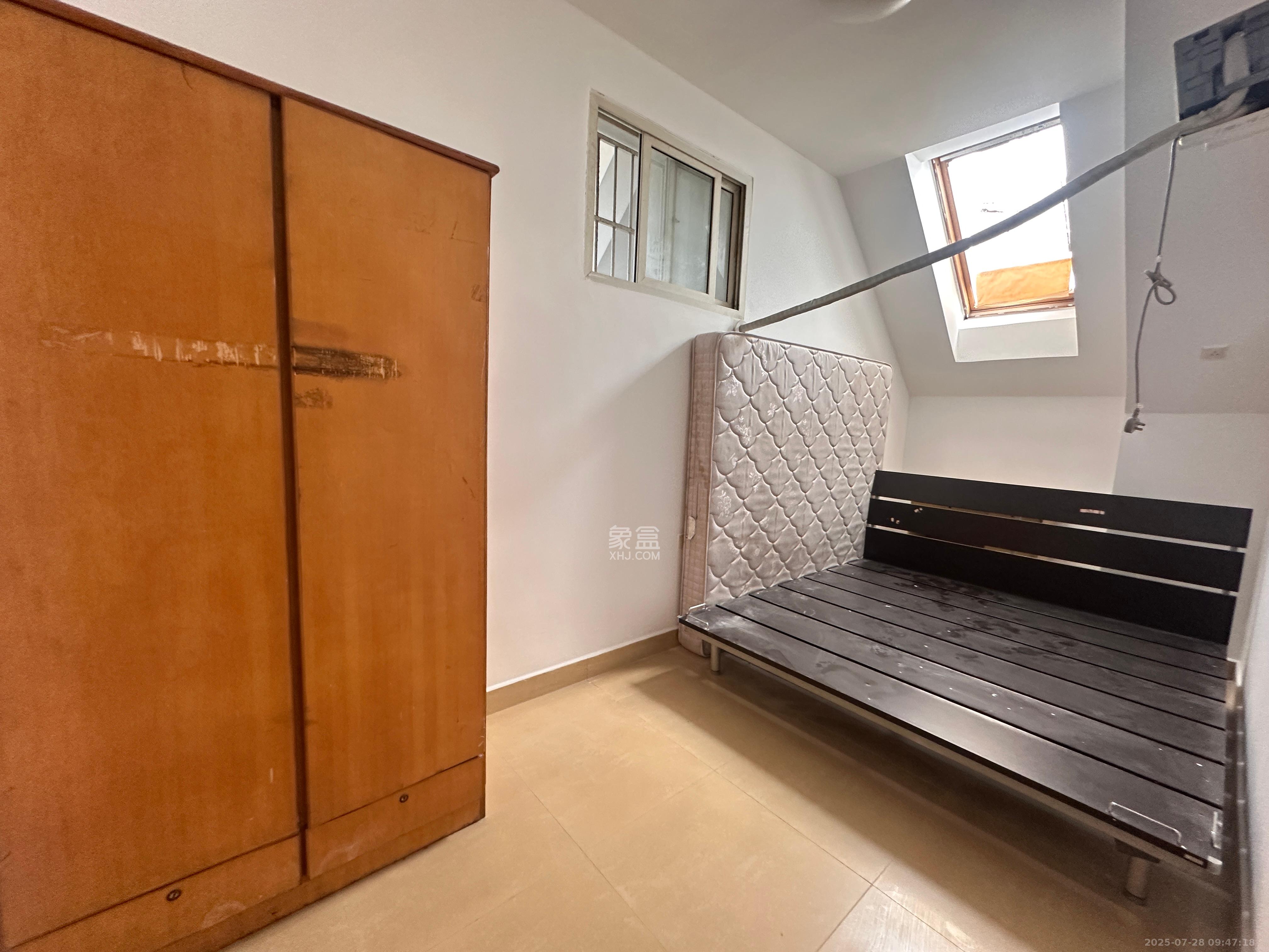 绿城桂花城 7室2厅3卫 4500.0元/月 绿城桂花城 7室2厅3卫 4500.0元/月室内图