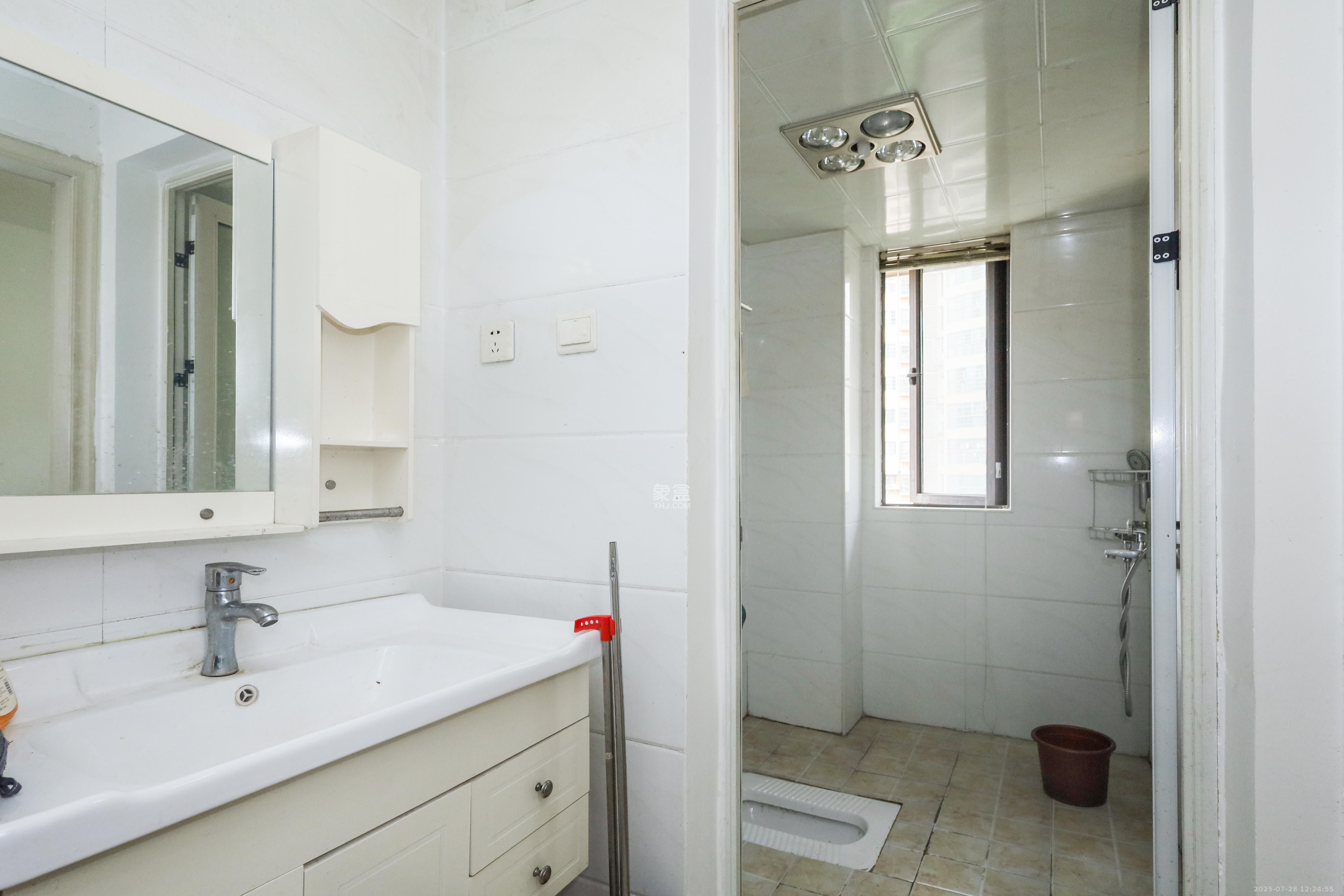 梅溪湖合能璞丽 3室2厅2卫 105.0万 梅溪湖合能璞丽 3室2厅2卫 105.0万卫生间