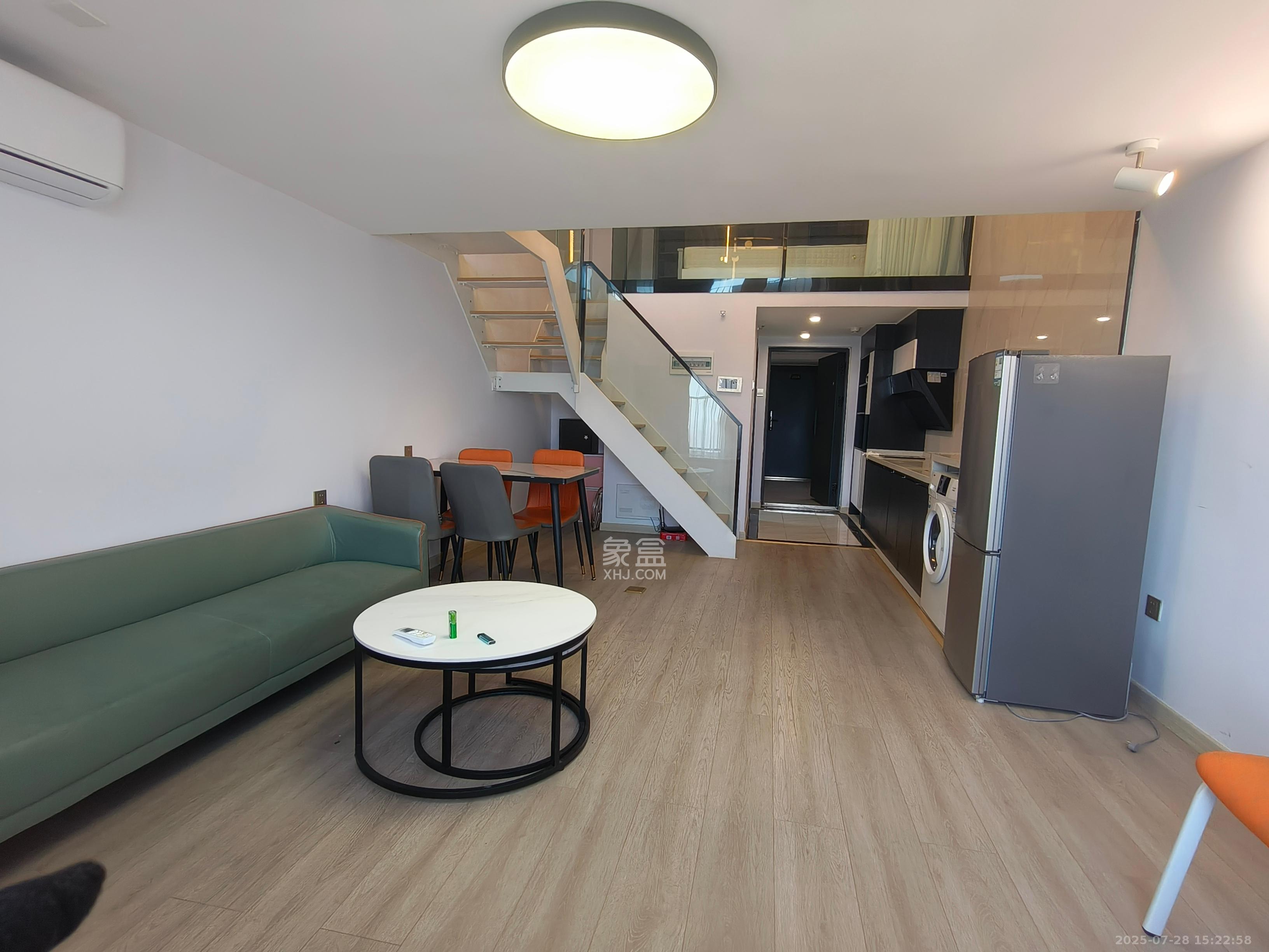 湘一书香里 2室1厅1卫 2600.0元/月 湘一书香里 2室1厅1卫 2600.0元/月室内图