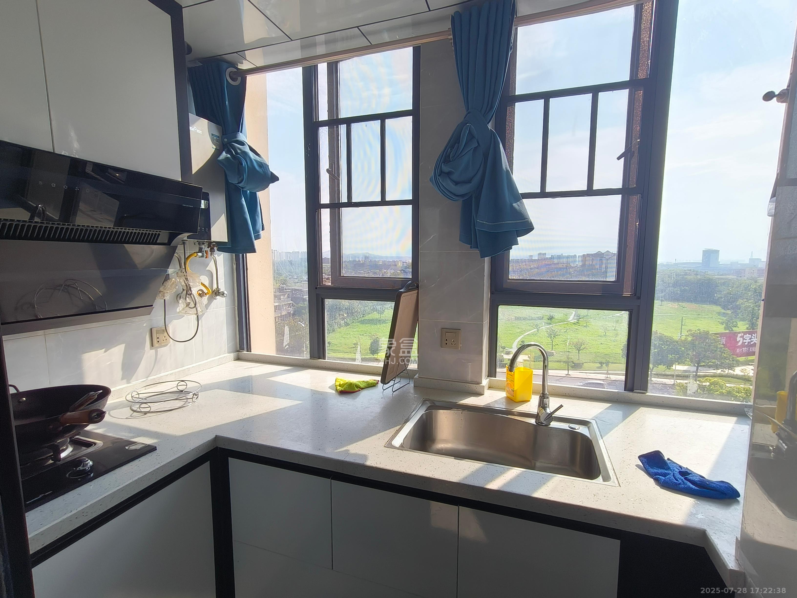 湘一书香里 2室1厅1卫 2300.0元/月 湘一书香里 2室1厅1卫 2300.0元/月室内图