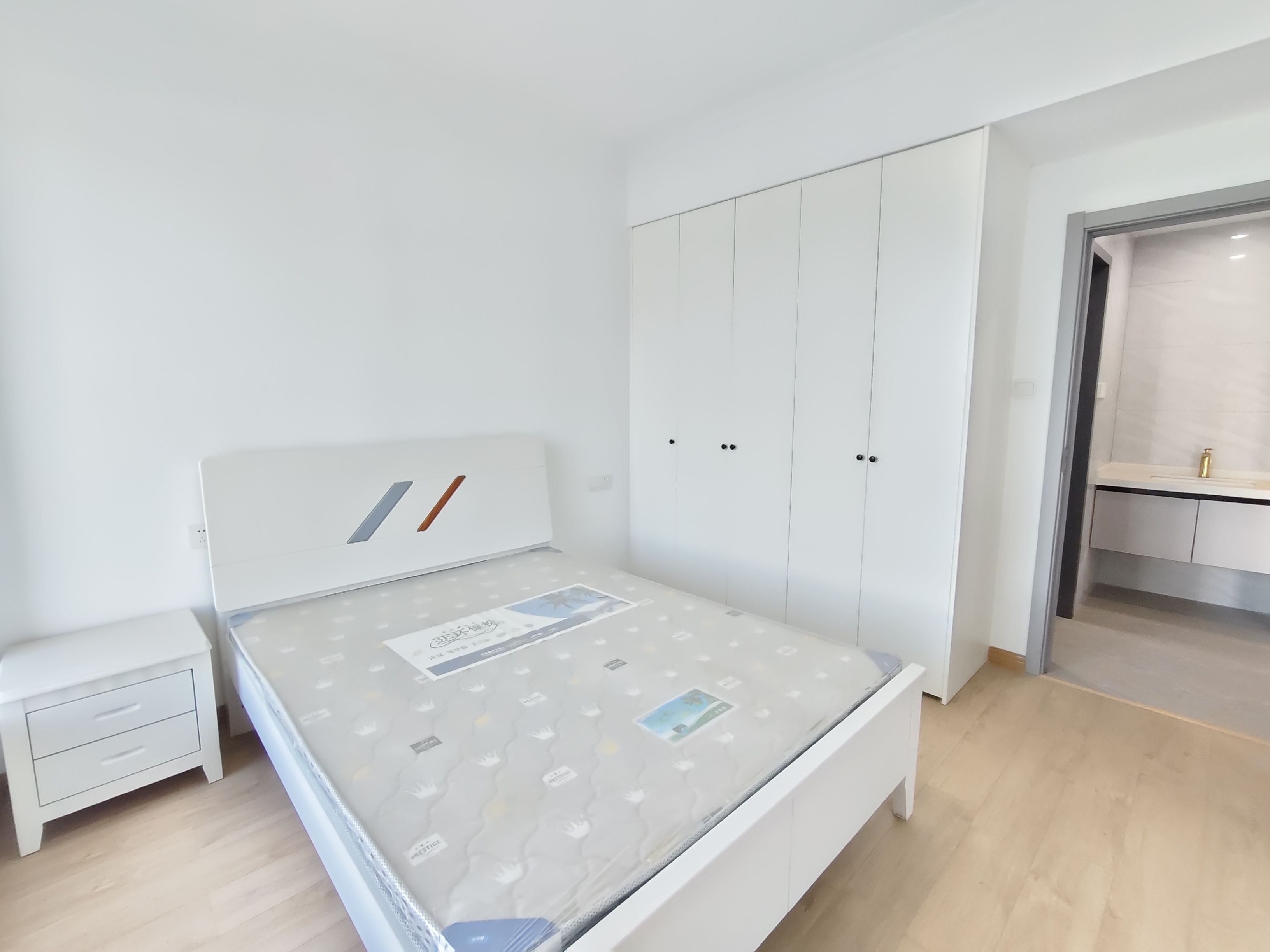 康雅苑 3室2厅1卫 1800.0元/月 康雅苑 3室2厅1卫 1800.0元/月室内图