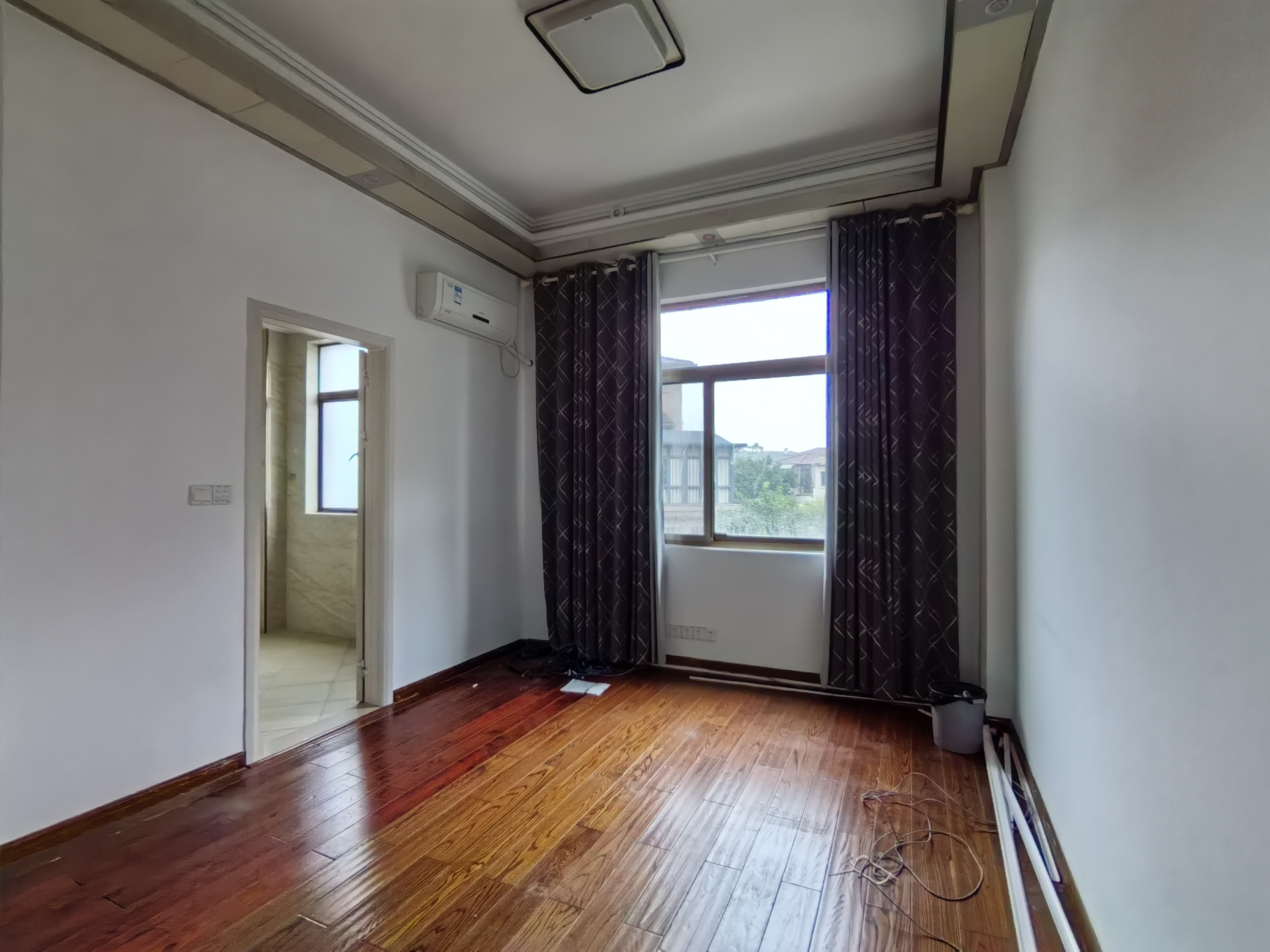 碧桂园  5室3厅3卫    7000.0元/月室内图