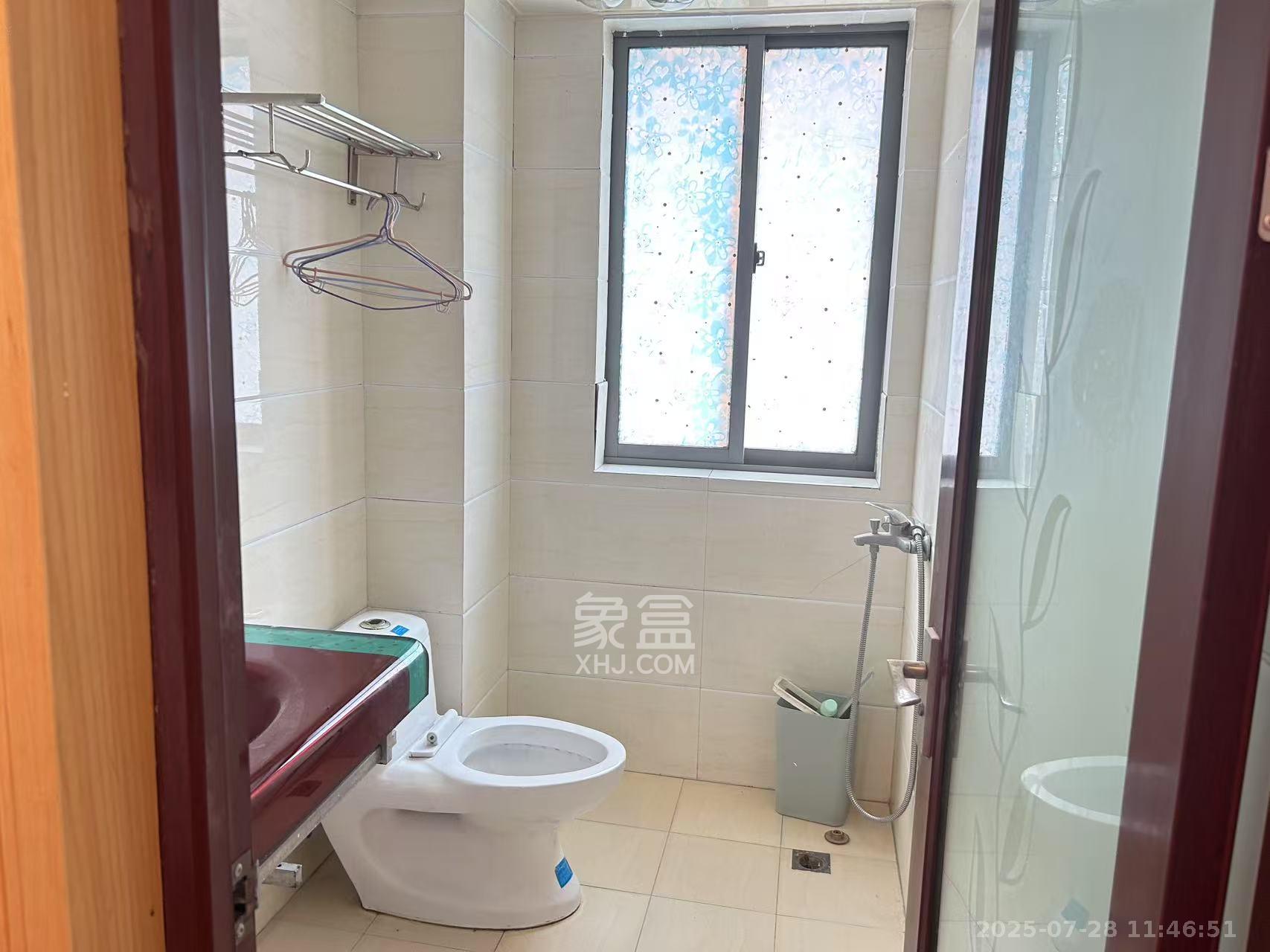 上海城小区  3室2厅2卫    2300.0元/月 上海城小区  3室2厅2卫    2300.0元/月室内图