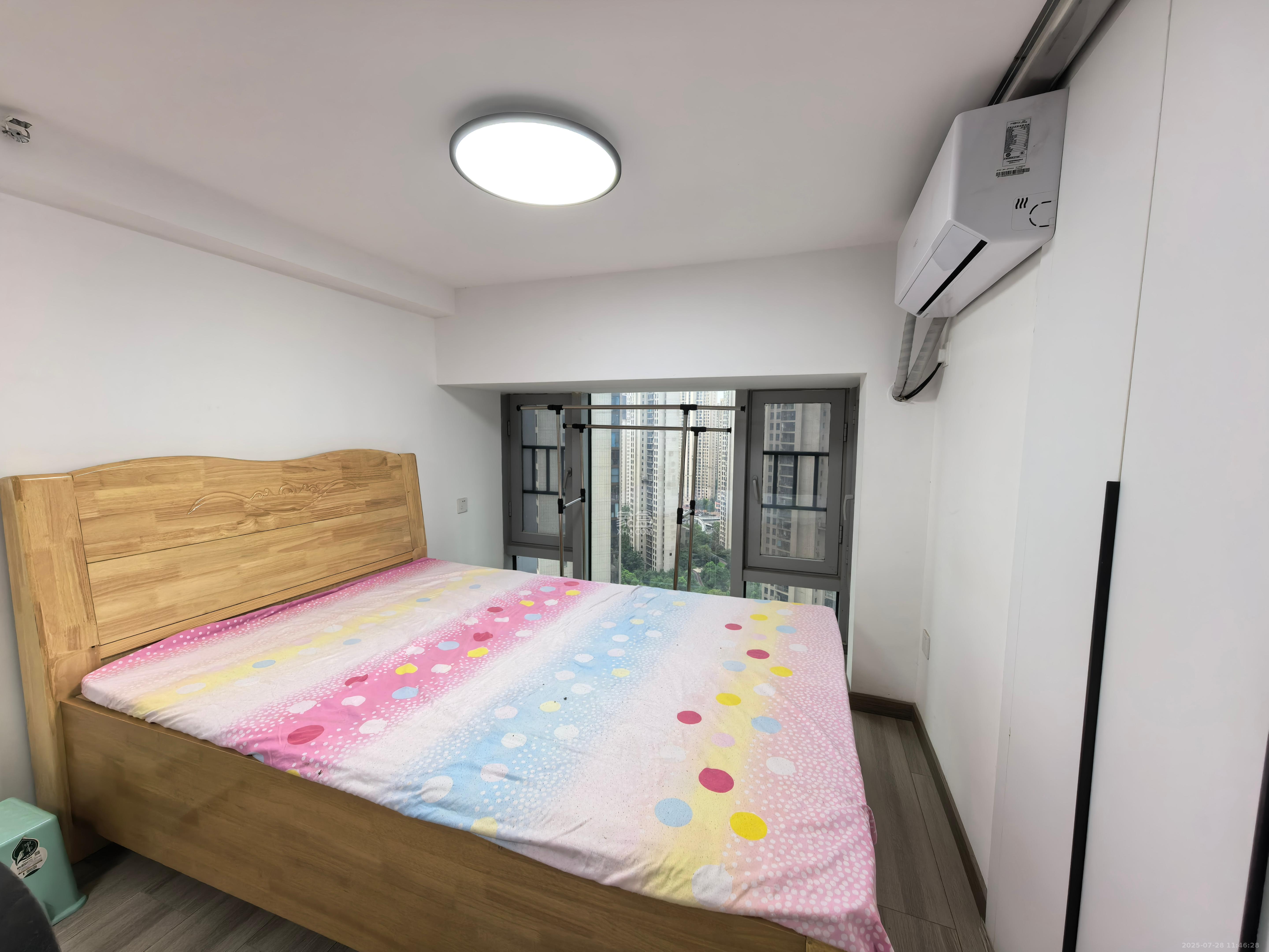 福晟翡翠湾 2室1厅1卫 2100.0元/月 福晟翡翠湾 2室1厅1卫 2100.0元/月室内图