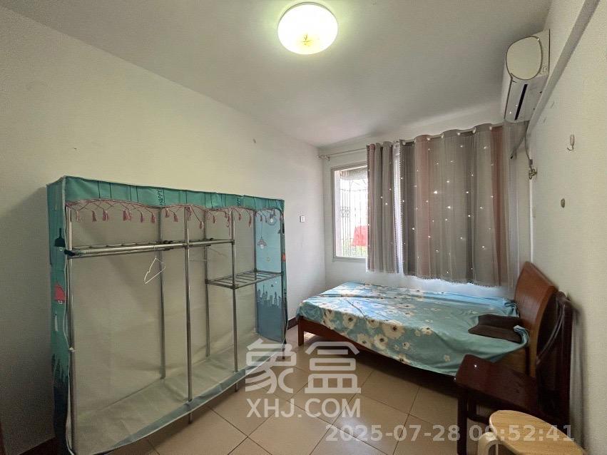 回龙山散盘  1室2厅1卫    2000.0元/月室内图